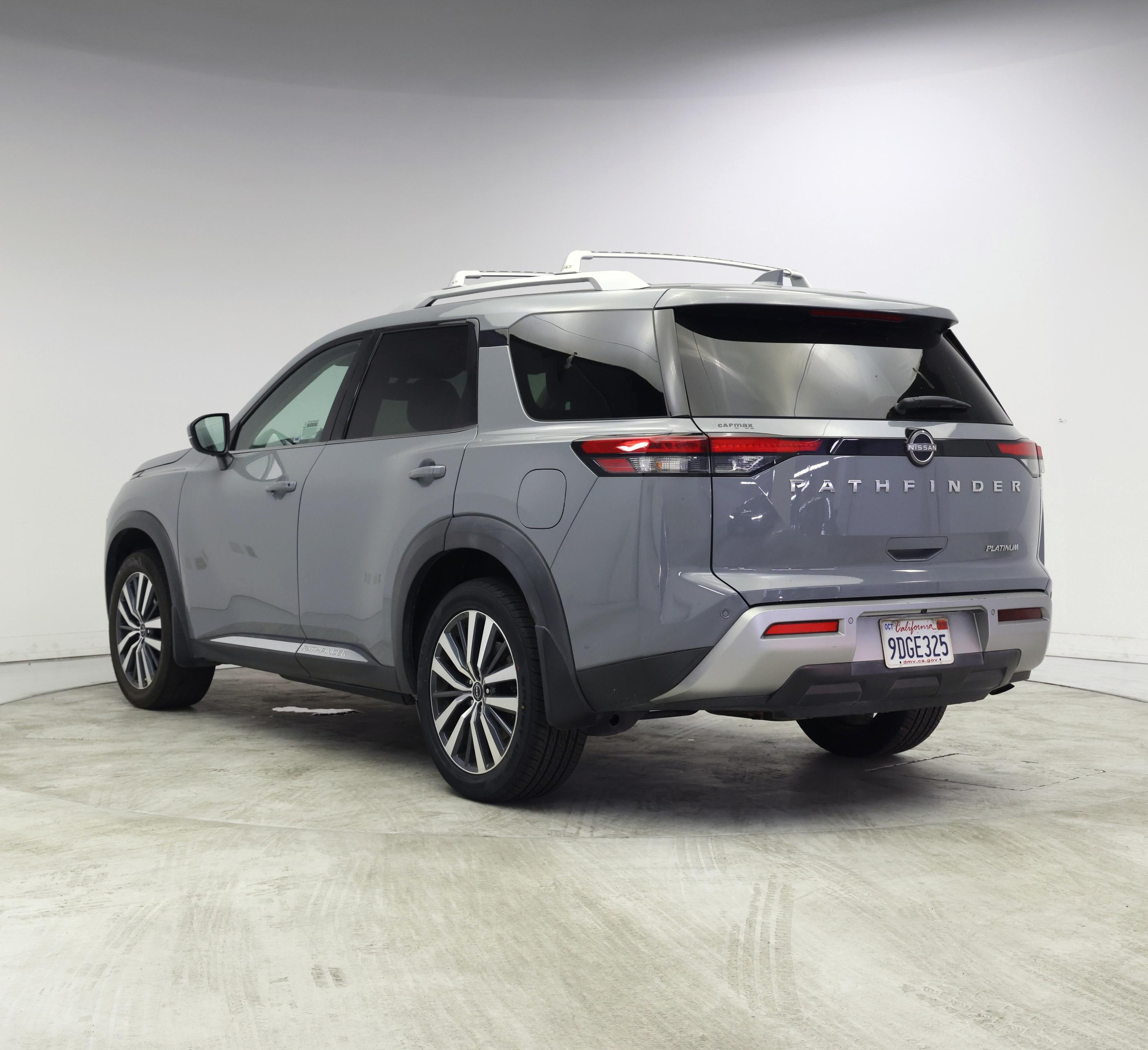 Thumbnail: 2022 Nissan Pathfinder - 2