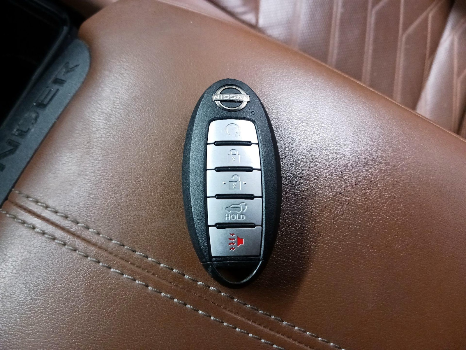 2022 Nissan Pathfinder Platinum - Photo 24