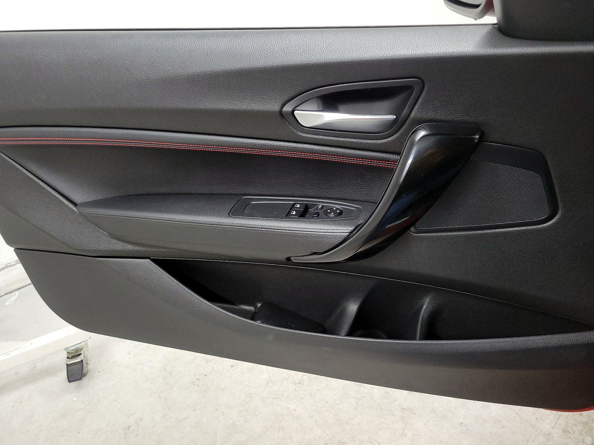 Thumbnail: 2016 BMW 2 Series - 12