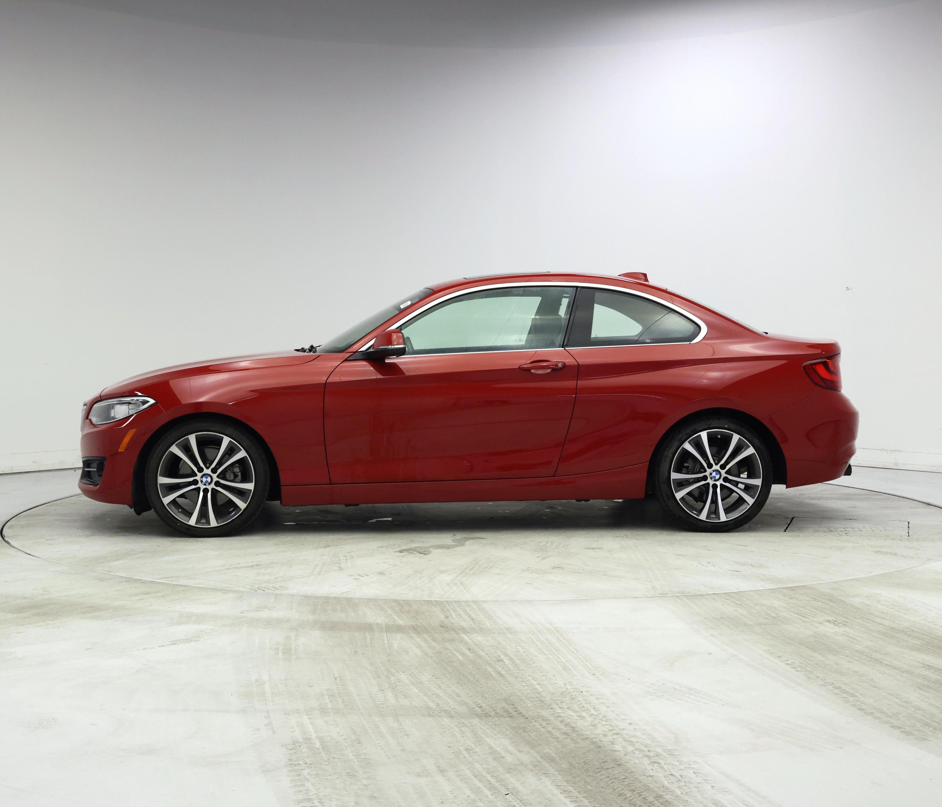 Thumbnail: 2016 BMW 2 Series - 3