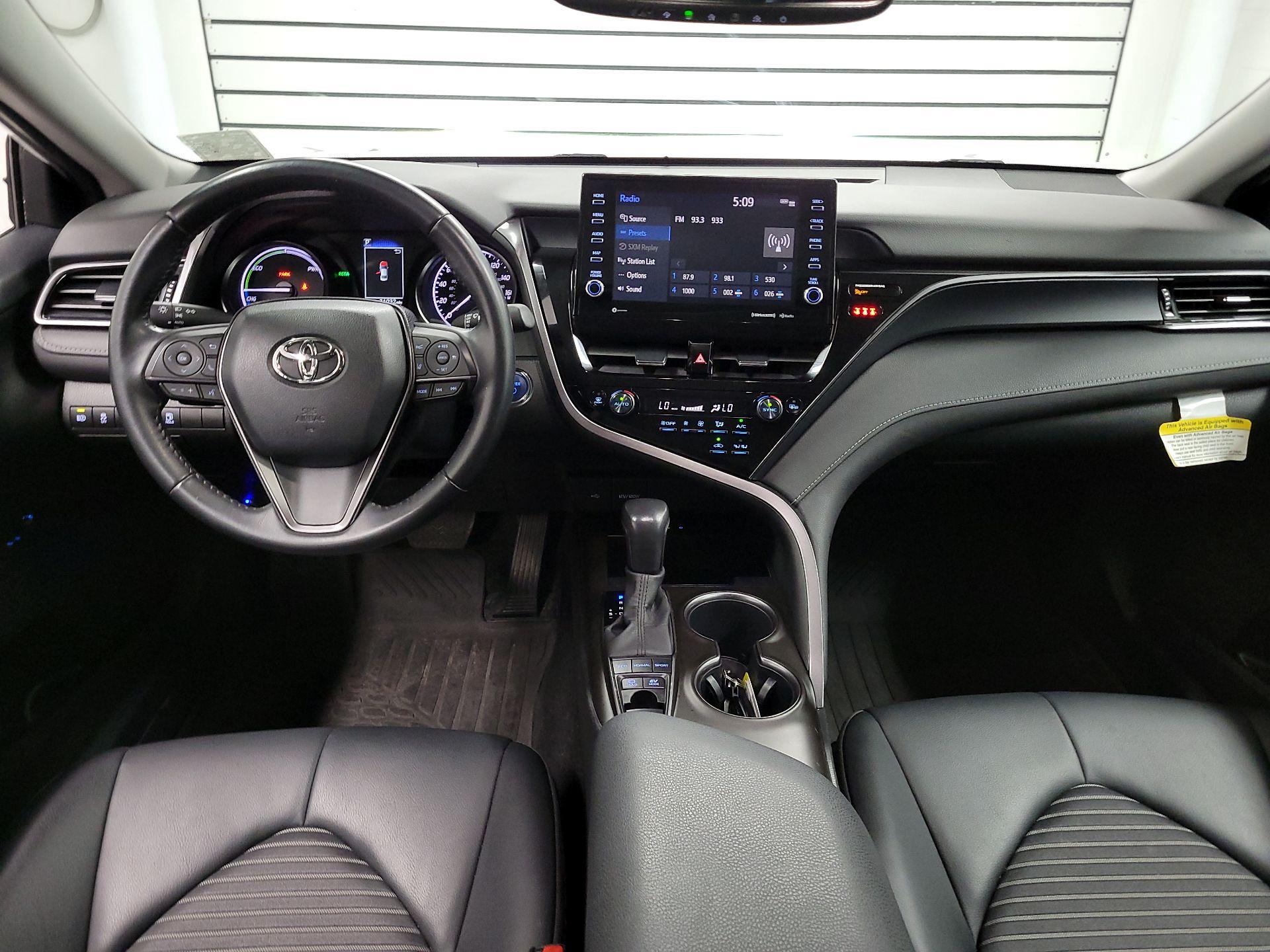 Thumbnail: 2023 Toyota Camry - 9