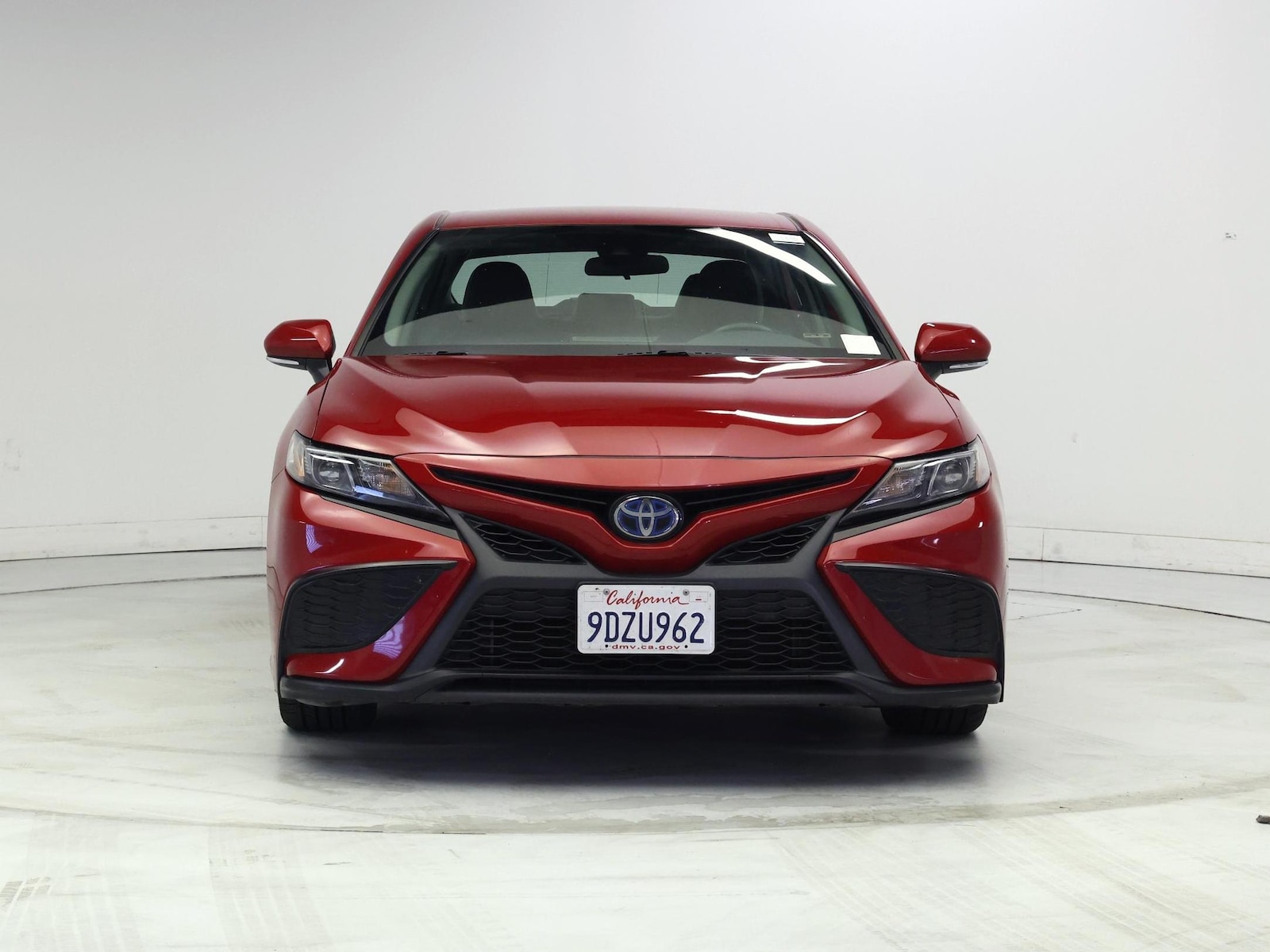 2023 Toyota Camry SE - Photo 6