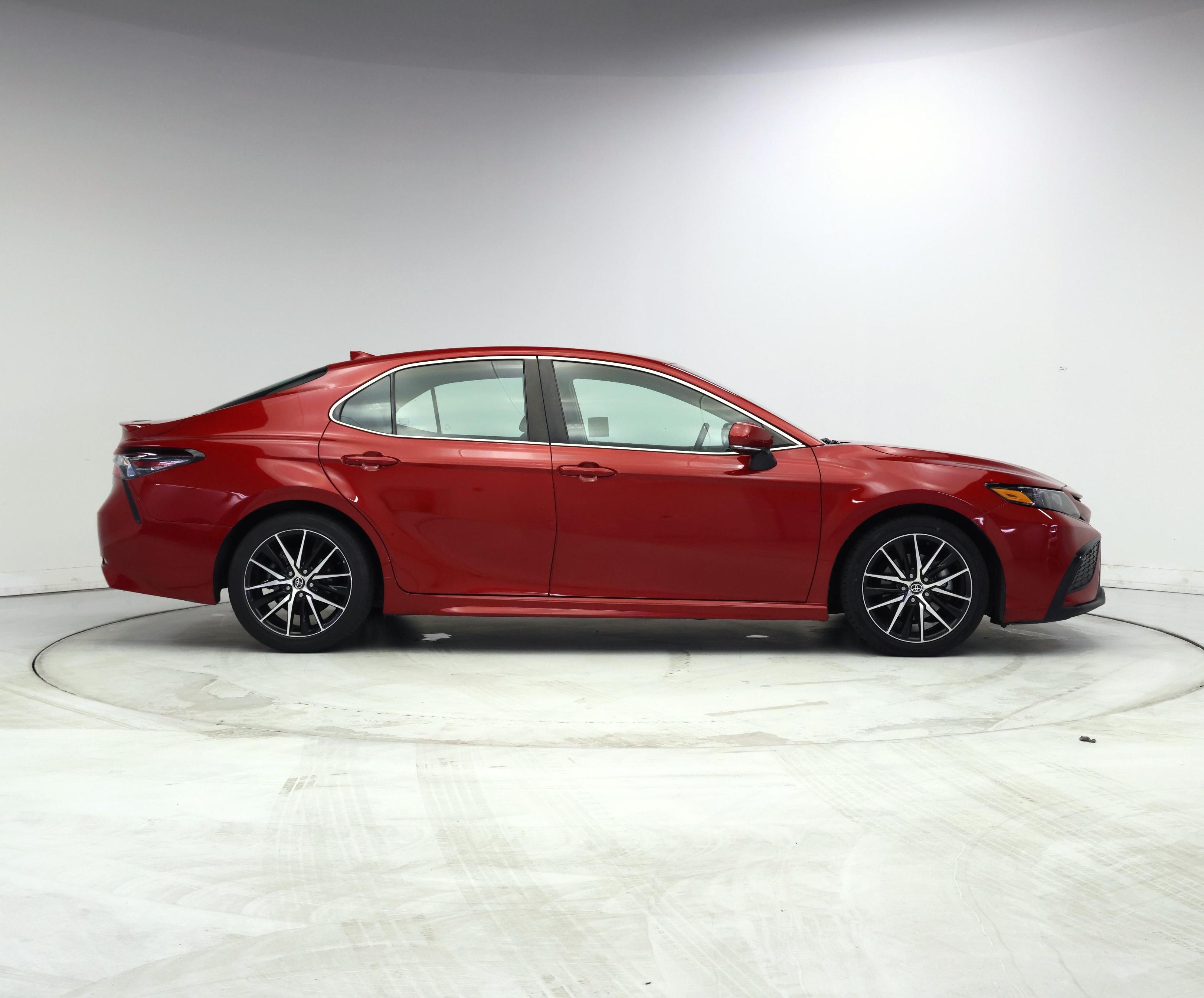 Thumbnail: 2023 Toyota Camry - 7