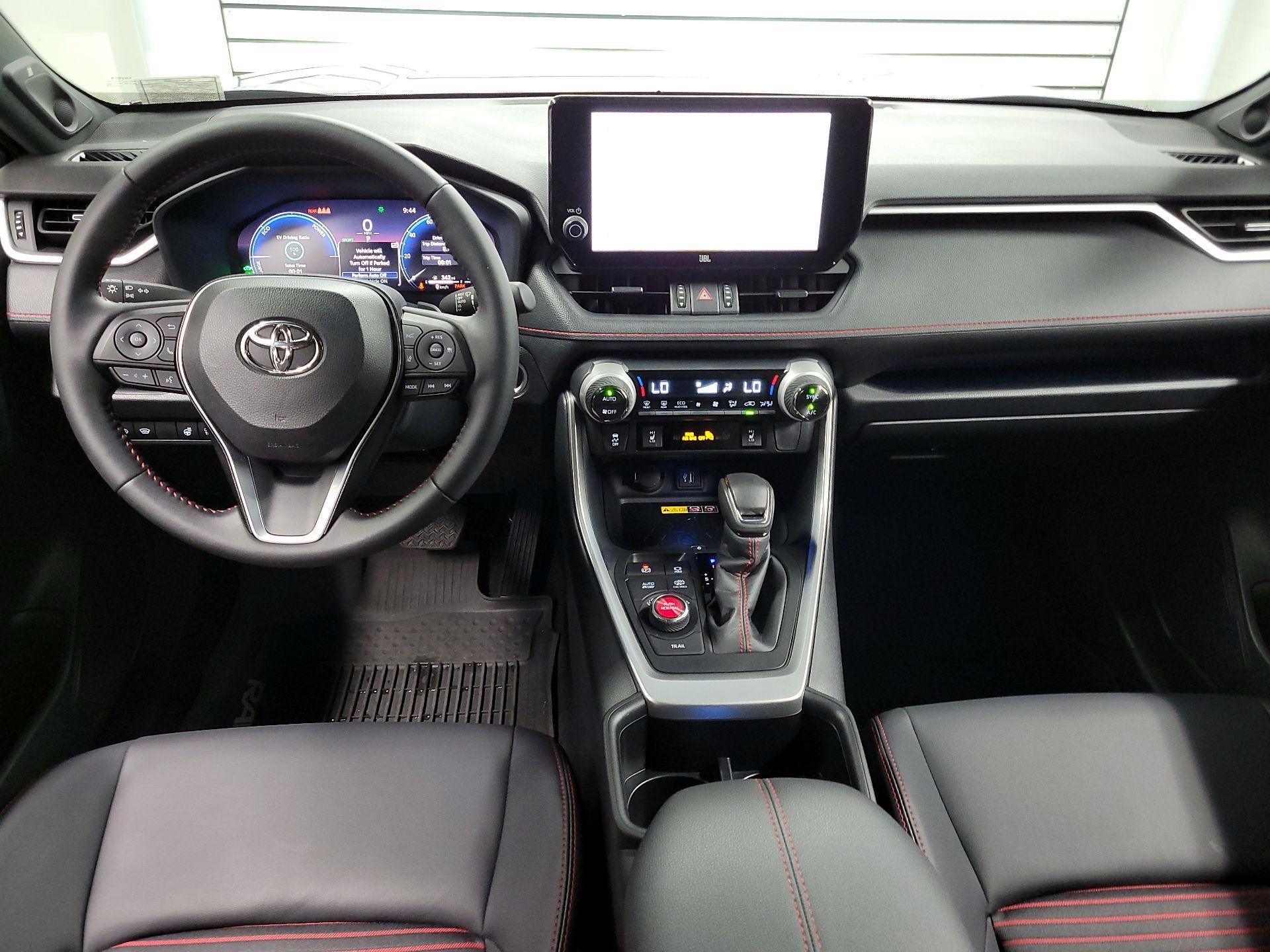 Thumbnail: 2025 Toyota RAV4 - 9