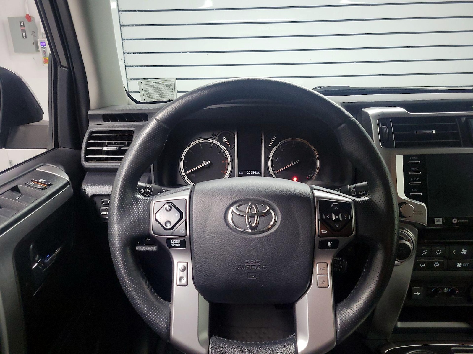 2023 Toyota 4Runner Limited - Photo 11
