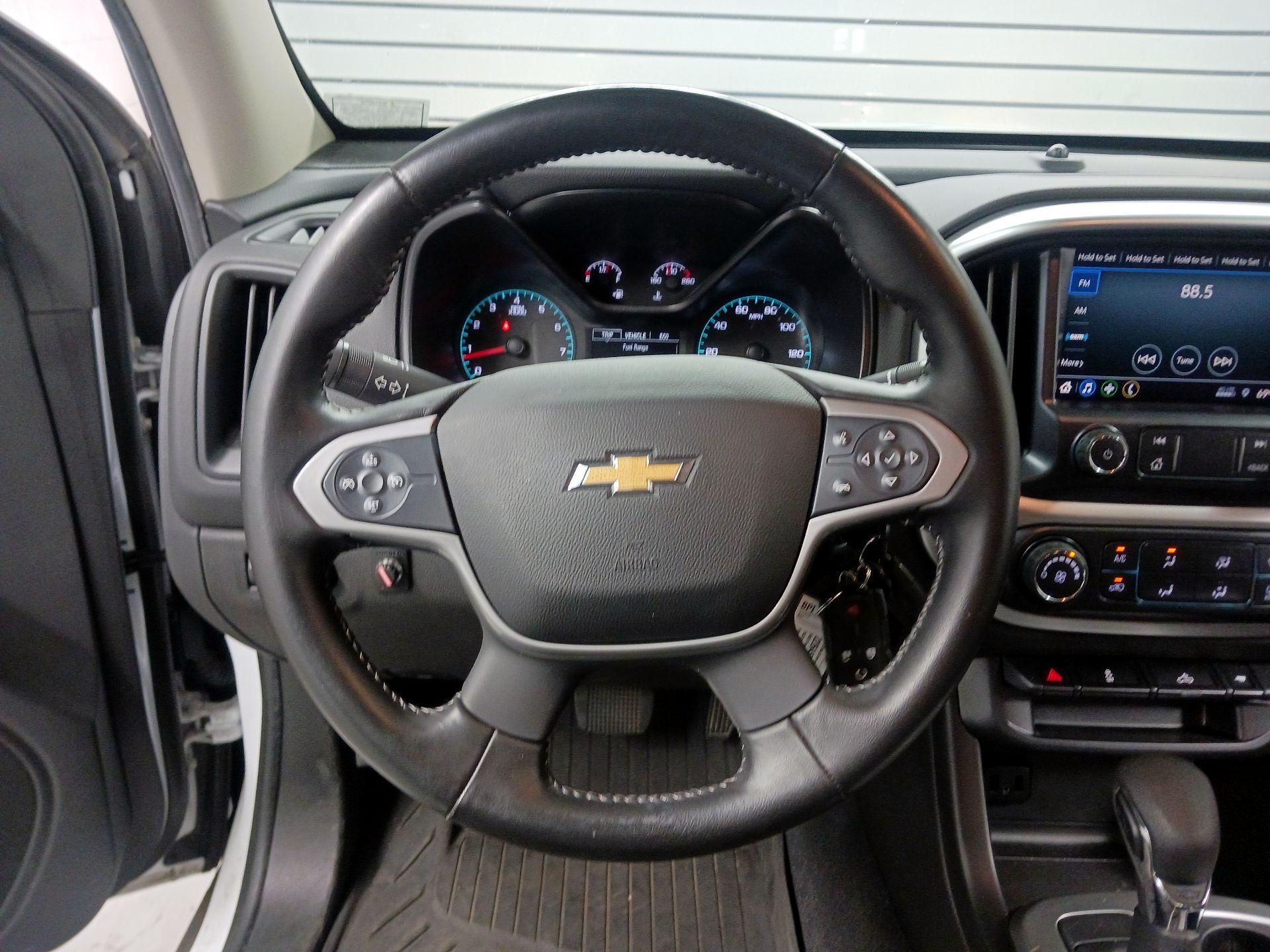 Thumbnail: 2022 Chevrolet Colorado - 10