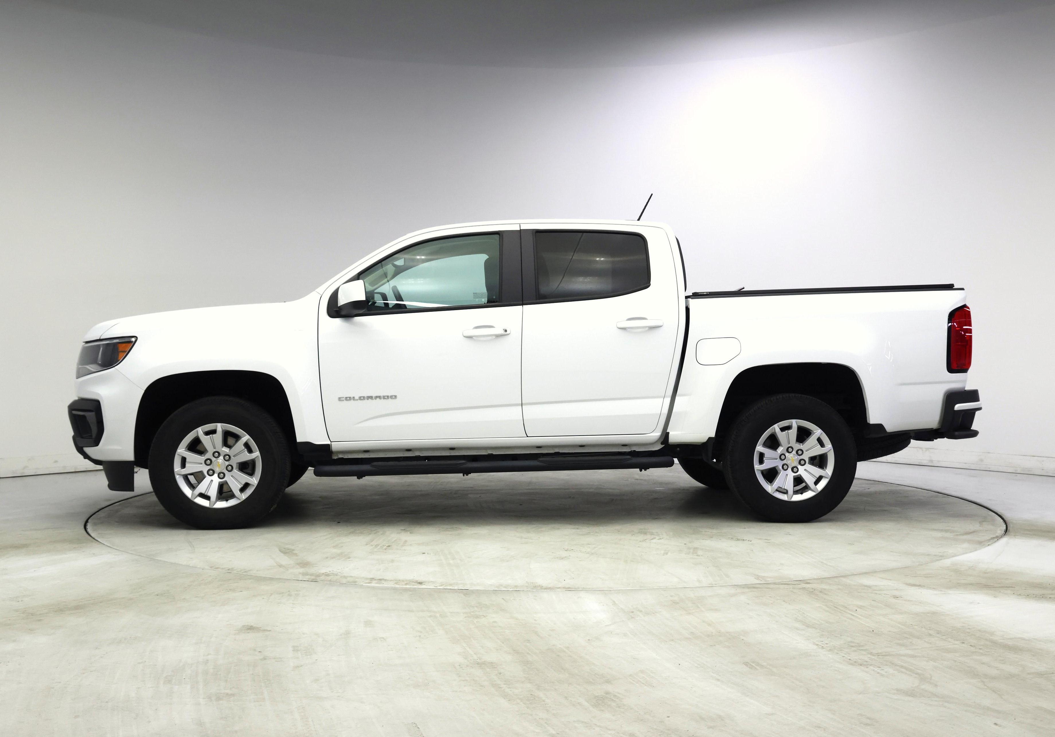Thumbnail: 2022 Chevrolet Colorado - 3