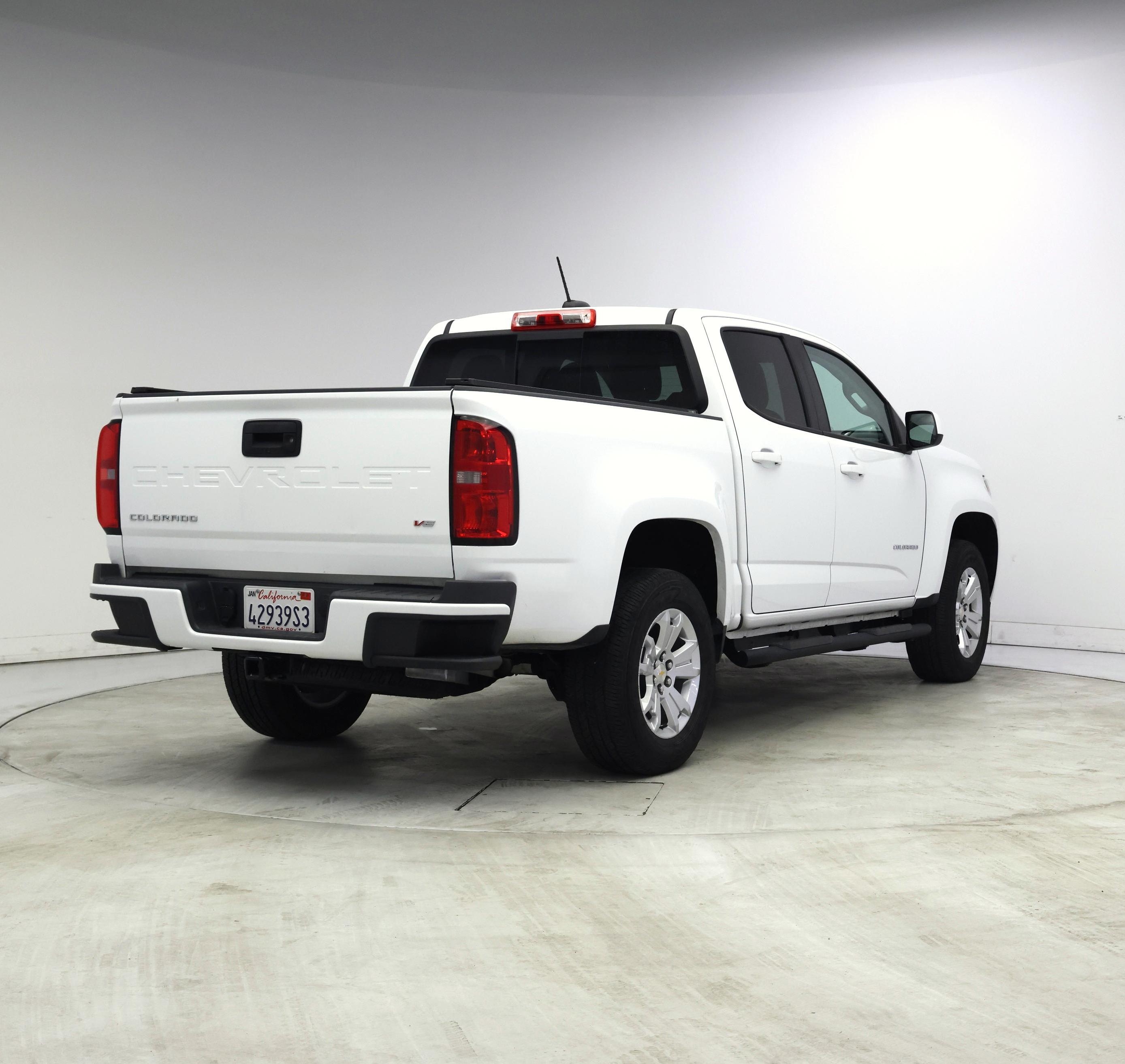 Thumbnail: 2022 Chevrolet Colorado - 8