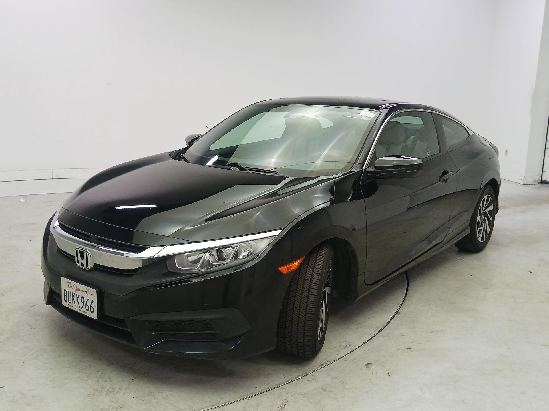 Thumbnail: 2017 Honda Civic - 3