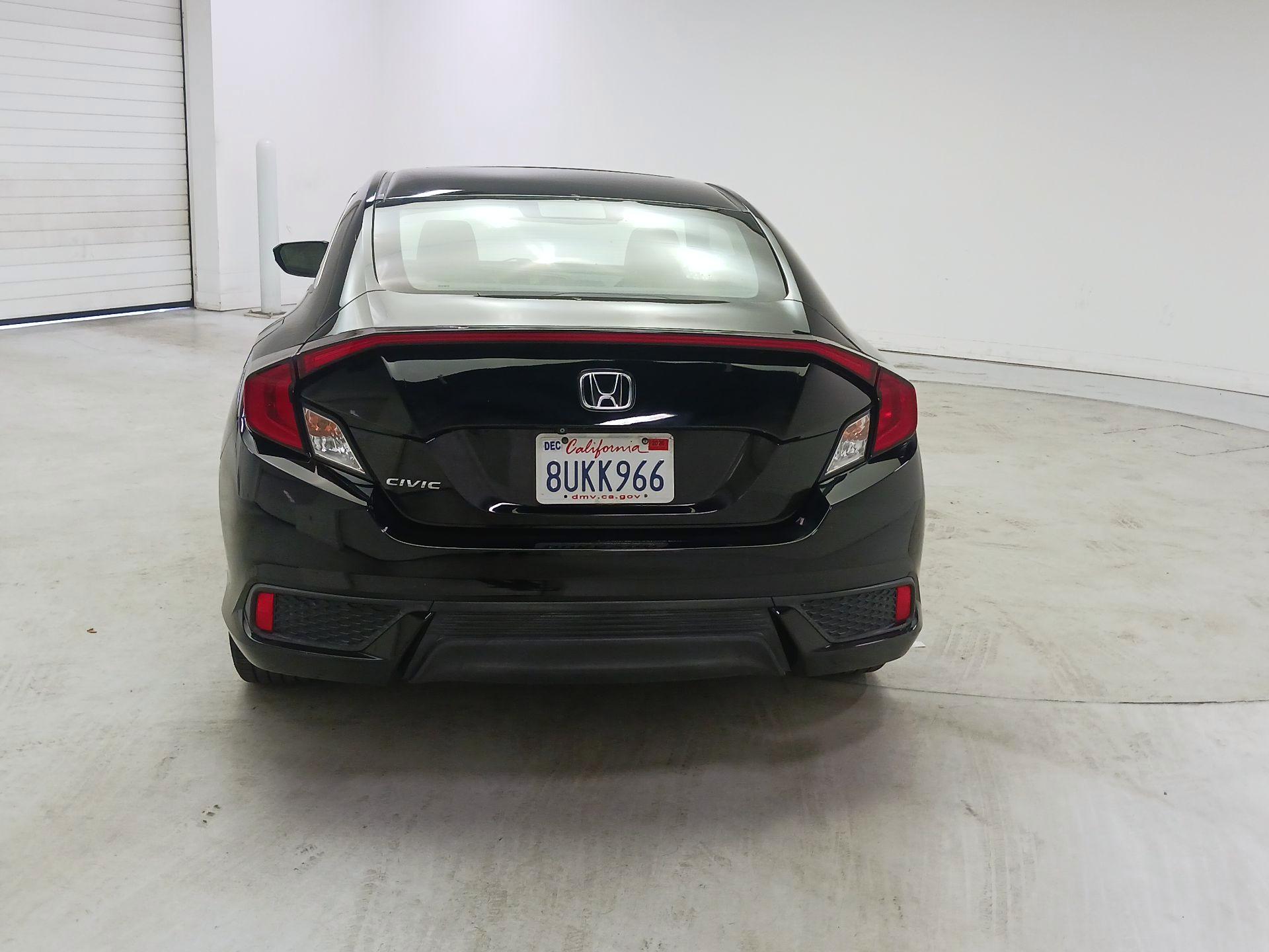 Thumbnail: 2017 Honda Civic - 6