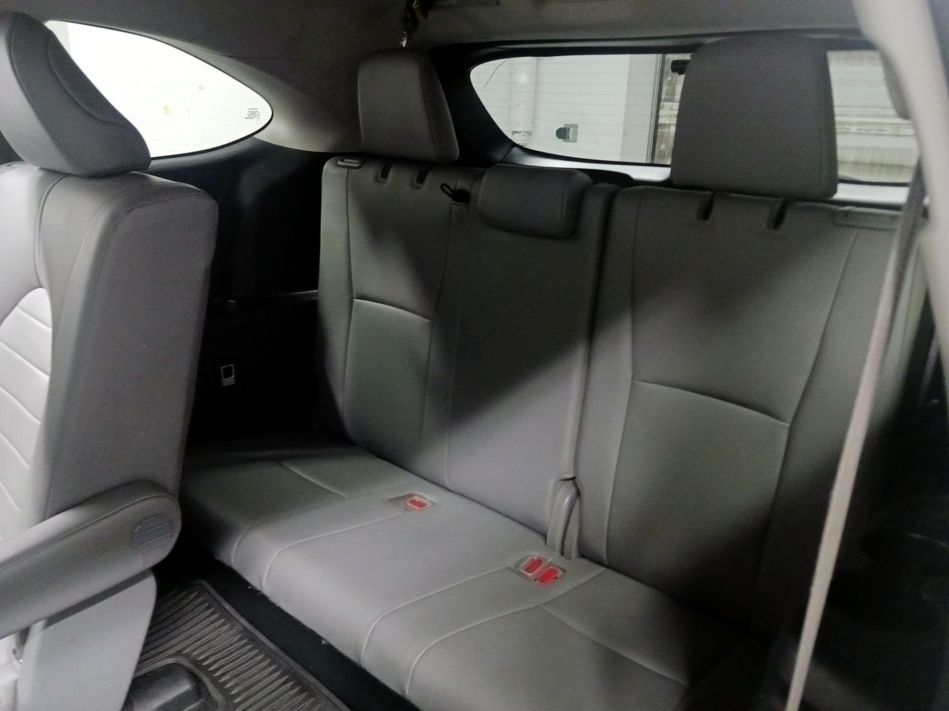 Thumbnail: 2020 Toyota Highlander - 19