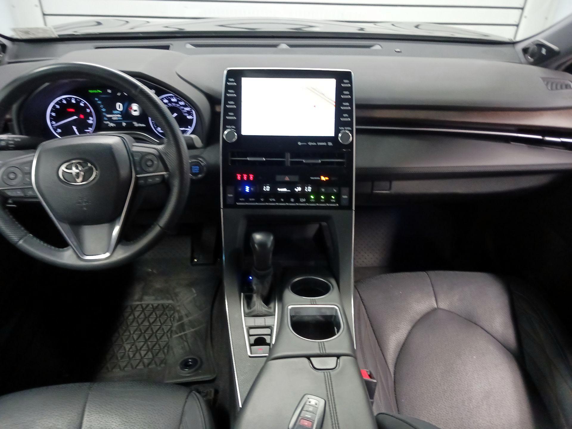 Thumbnail: 2022 Toyota Avalon - 9
