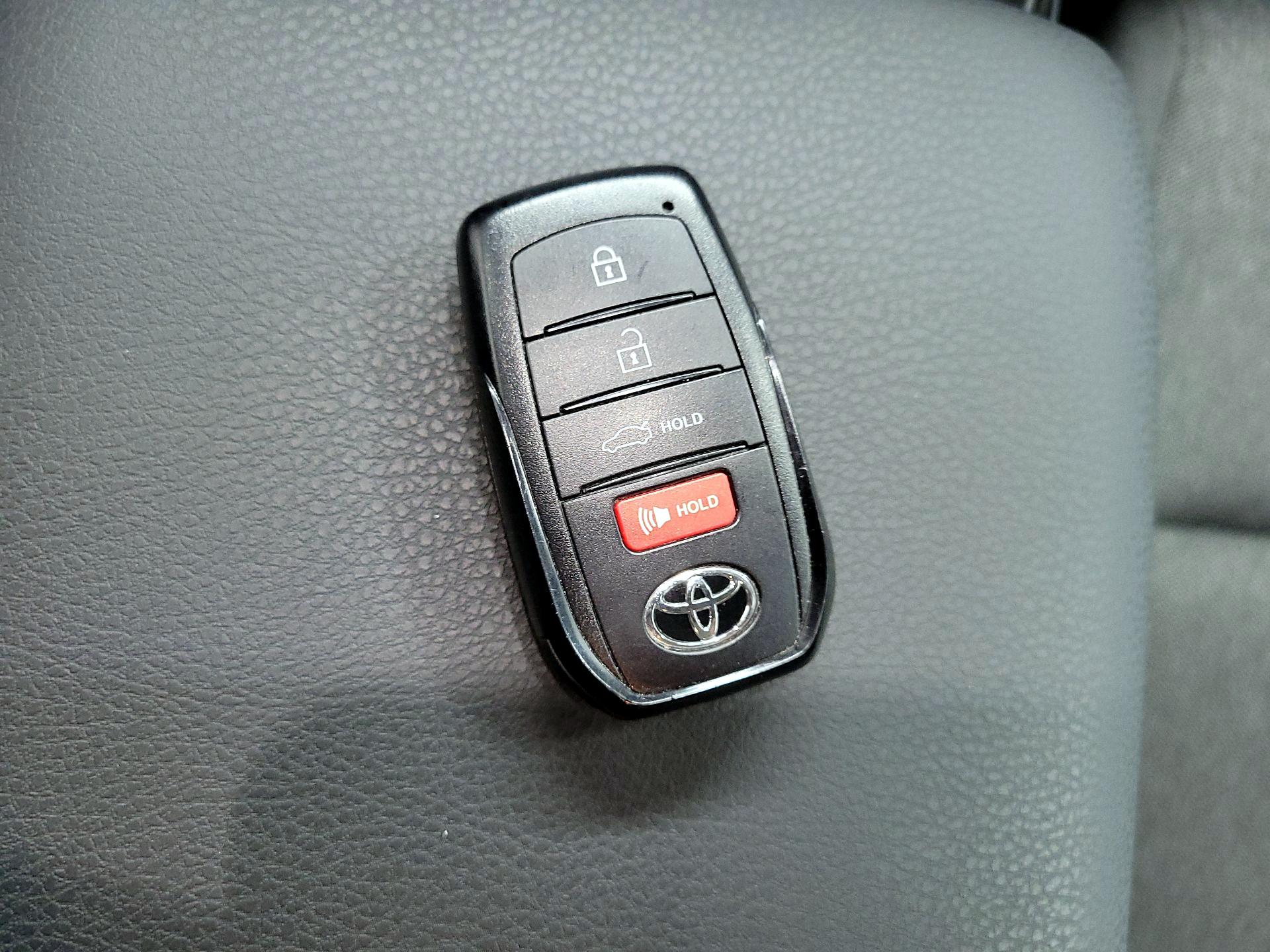 Thumbnail: 2026 Toyota Camry - 19