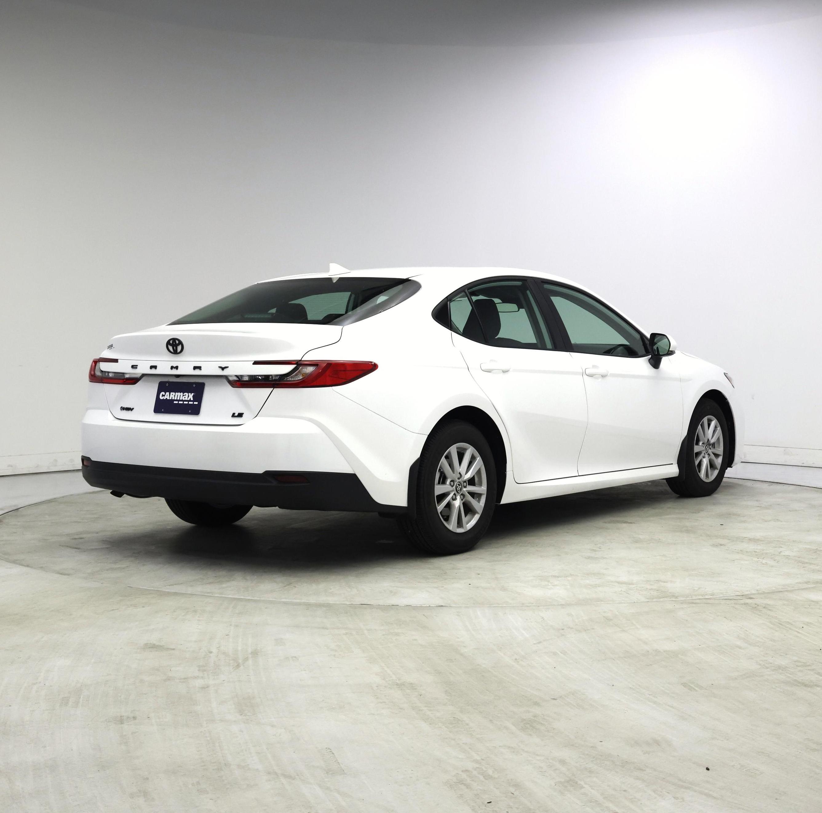 Thumbnail: 2026 Toyota Camry - 8
