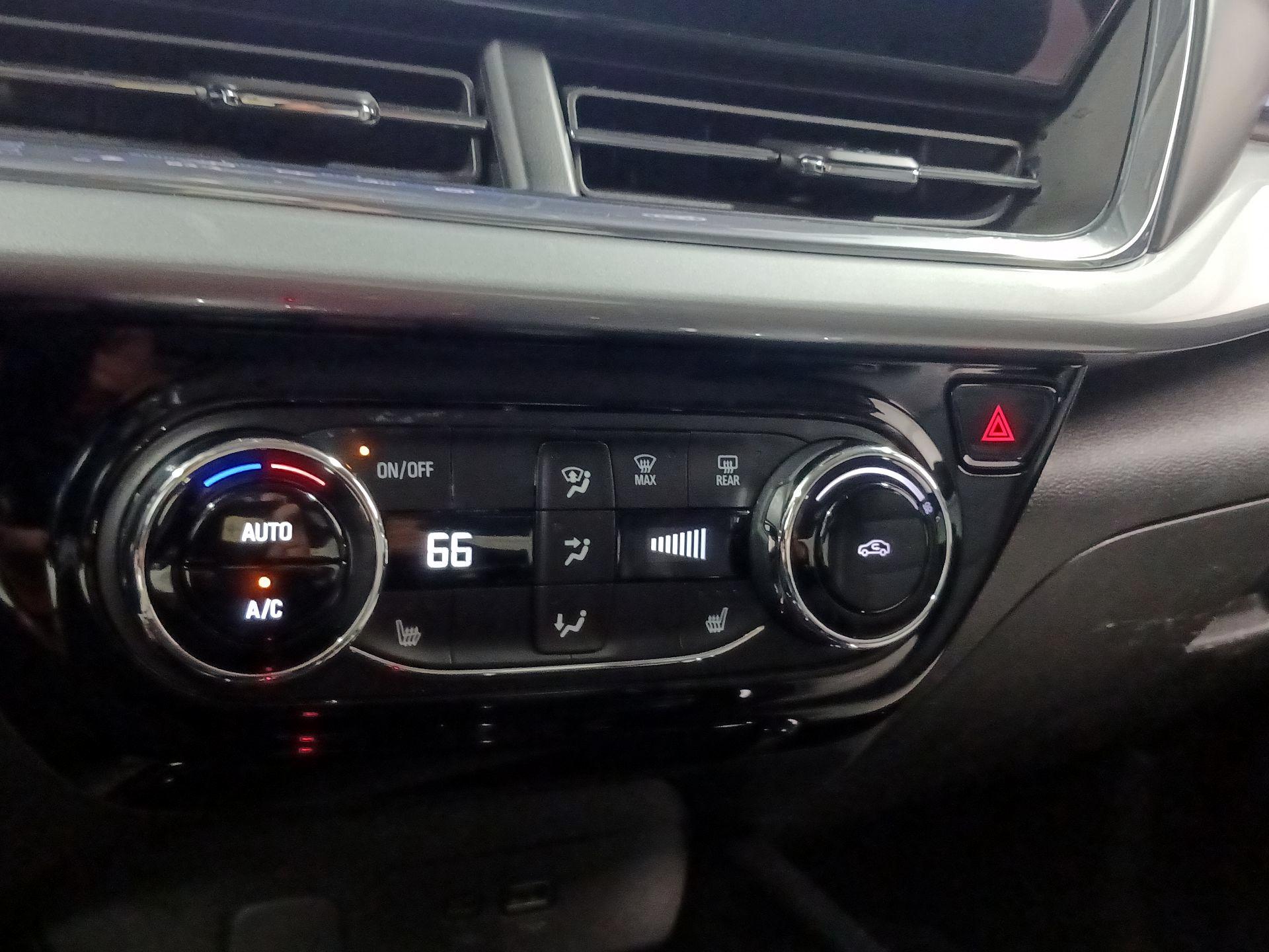 Thumbnail: 2025 Chevrolet Trax - 16