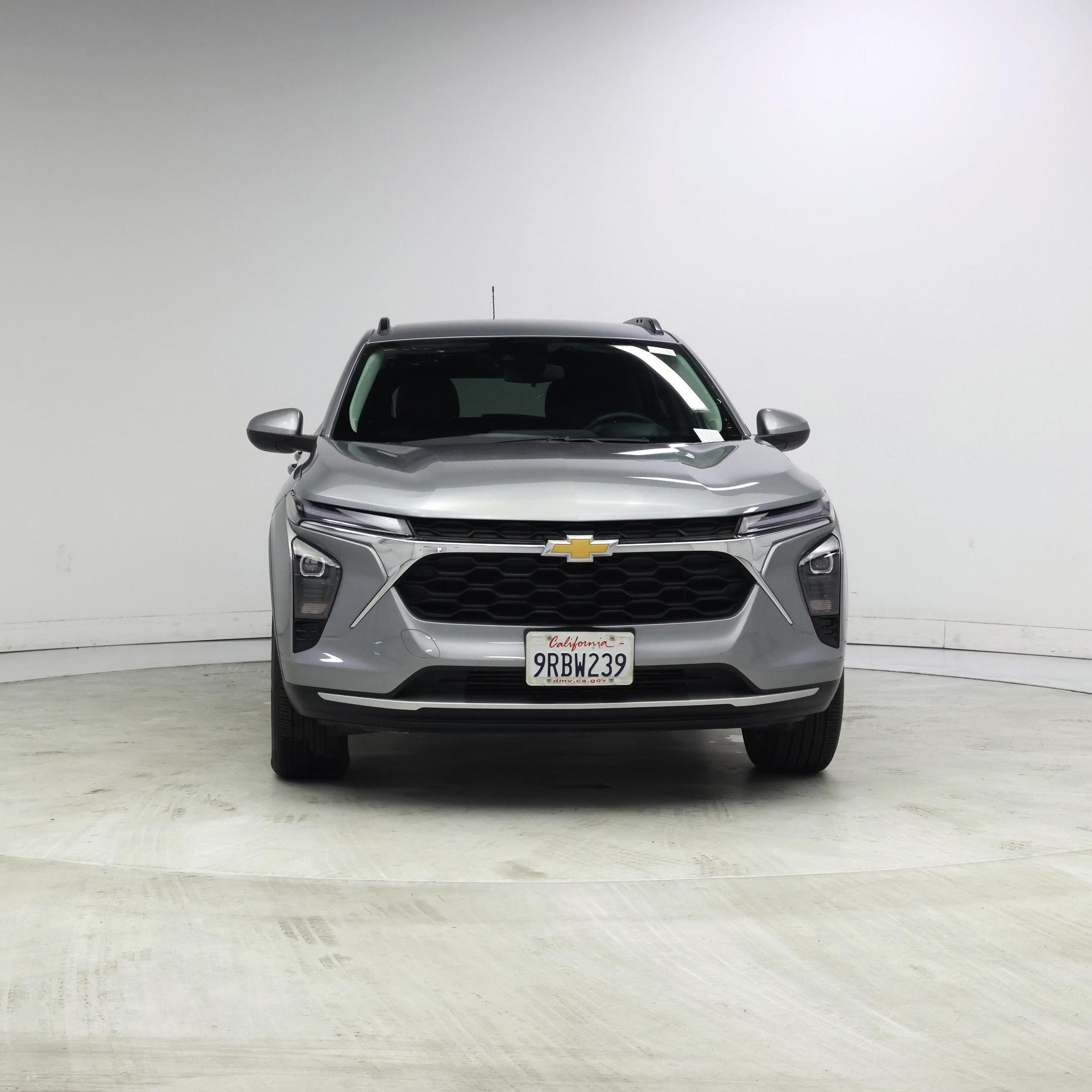 Thumbnail: 2025 Chevrolet Trax - 5