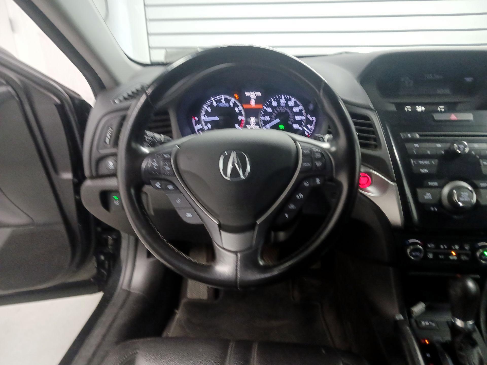 Thumbnail: 2021 Acura ILX - 10