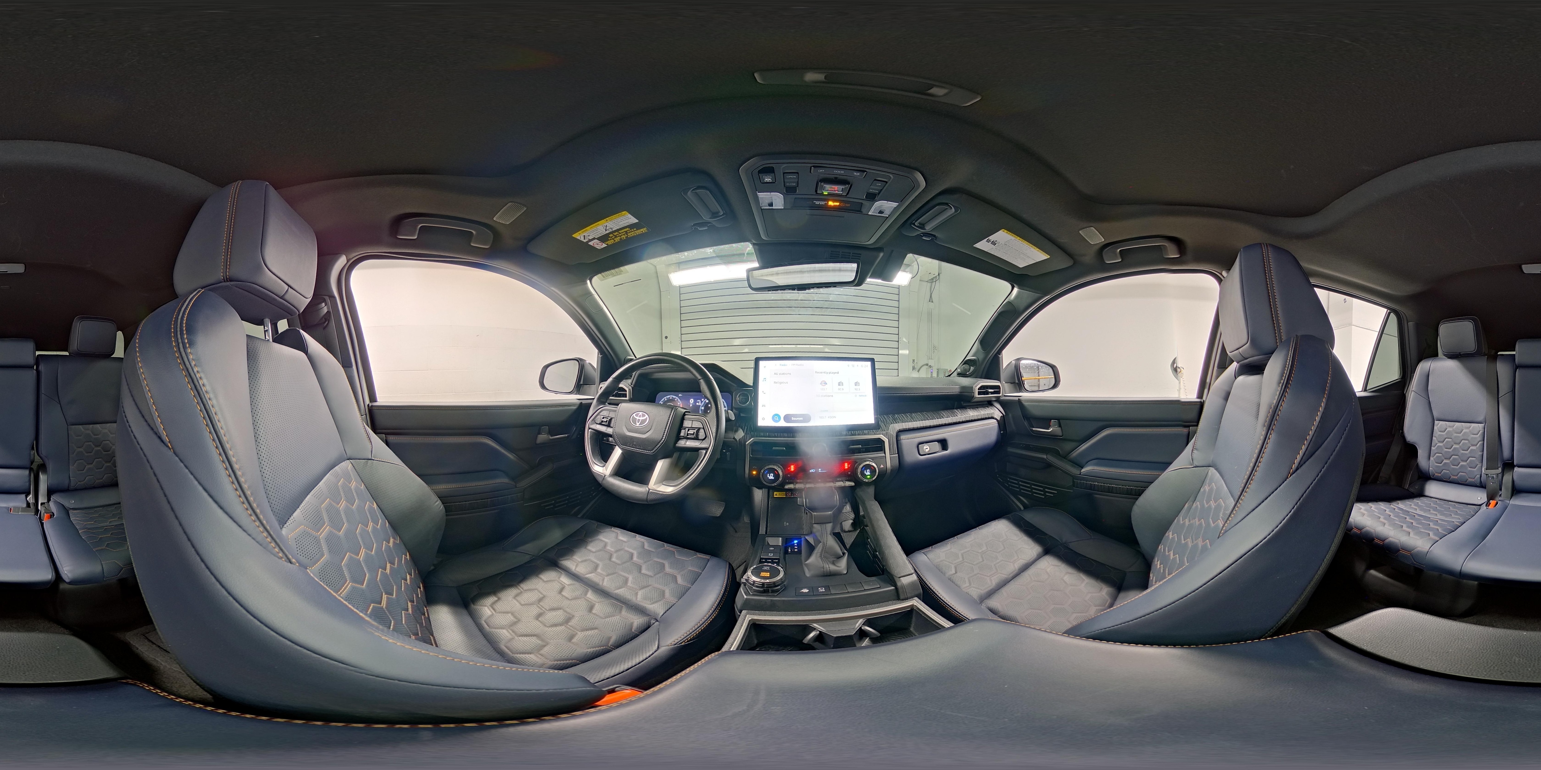 2025 Toyota 4Runner Platinum - Photo 20