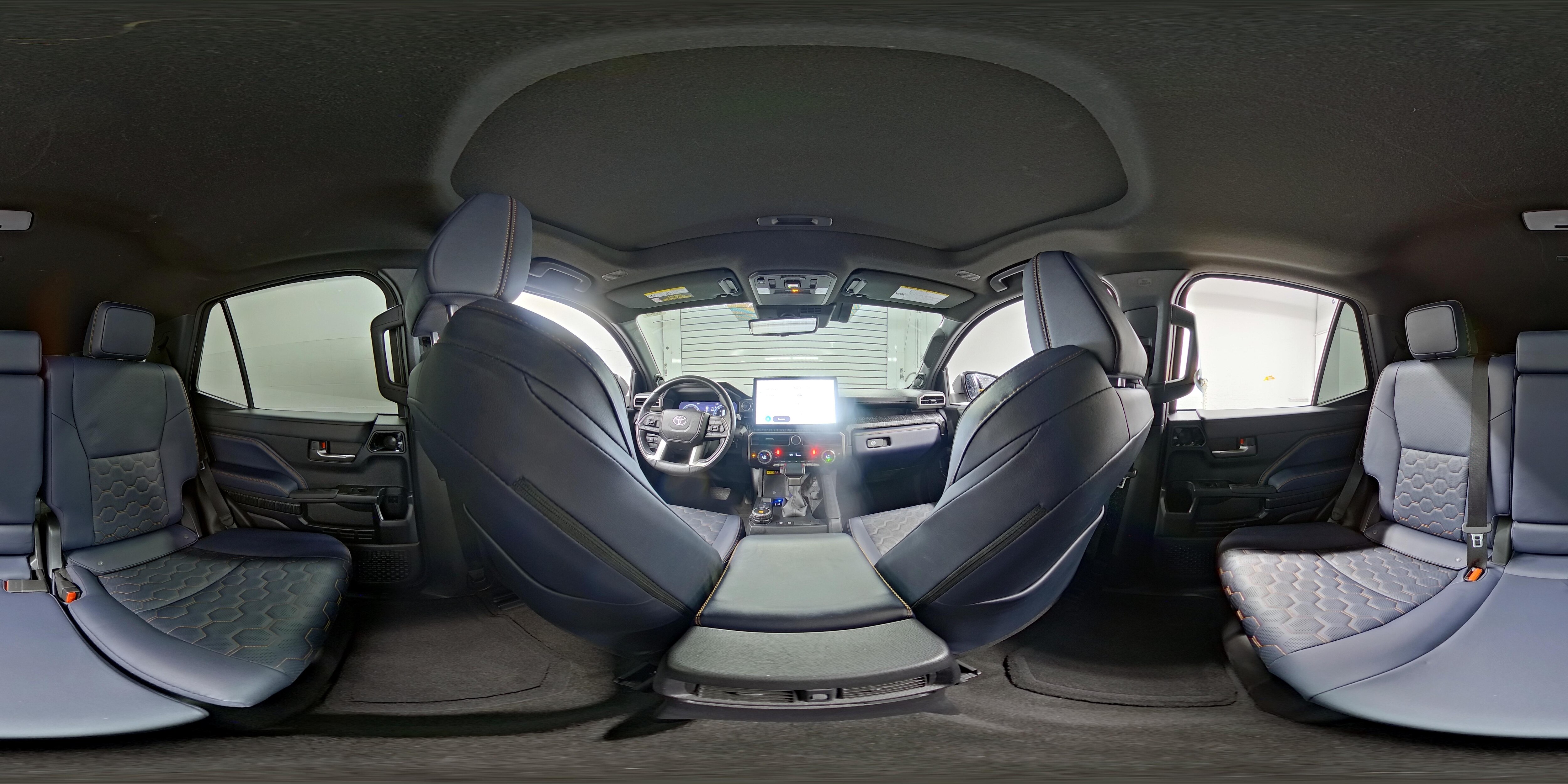 2025 Toyota 4Runner Platinum - Photo 21