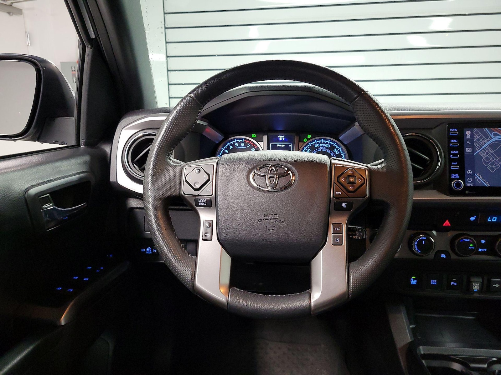 2023 Toyota Tacoma Limited - Photo 11