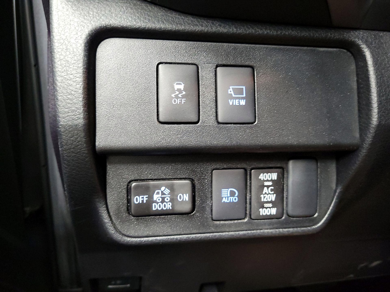 2023 Toyota Tacoma Limited - Photo 14