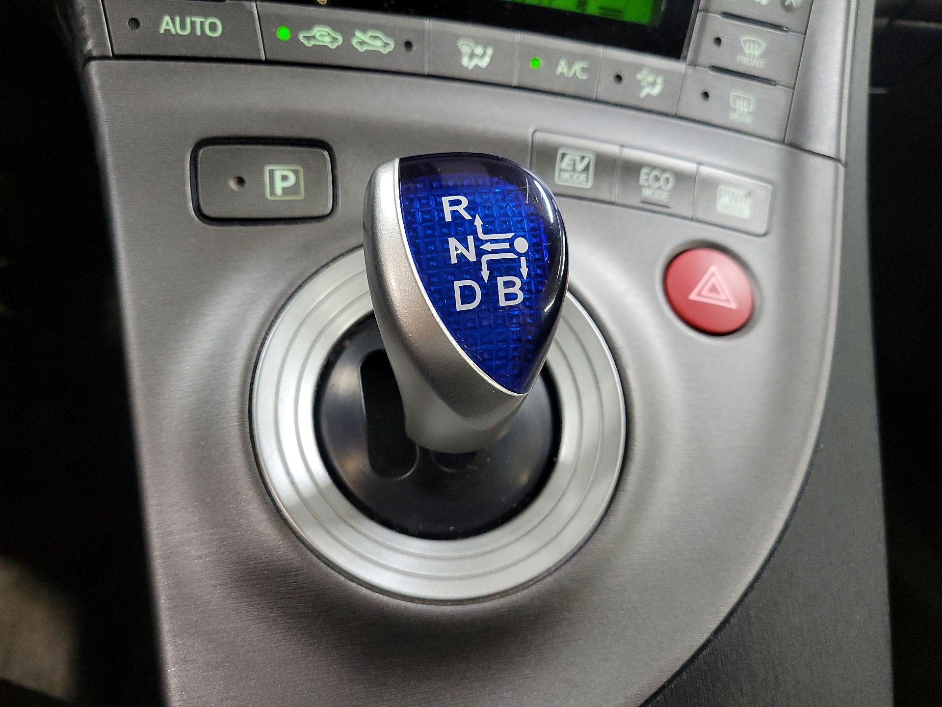 Thumbnail: 2014 Toyota Prius - 13