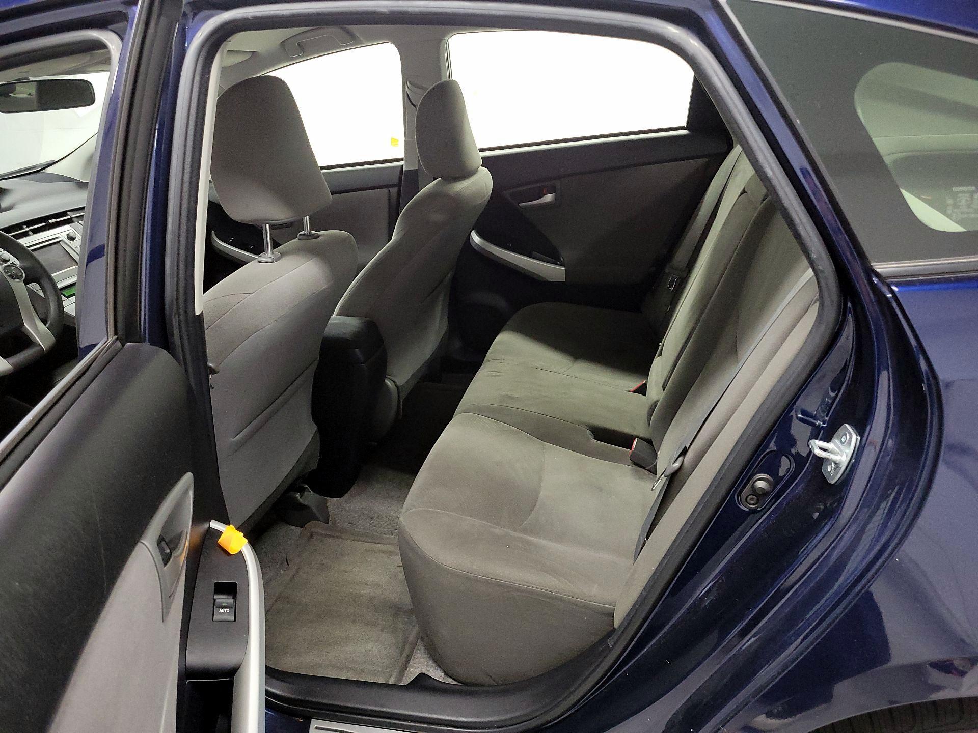 Thumbnail: 2014 Toyota Prius - 14