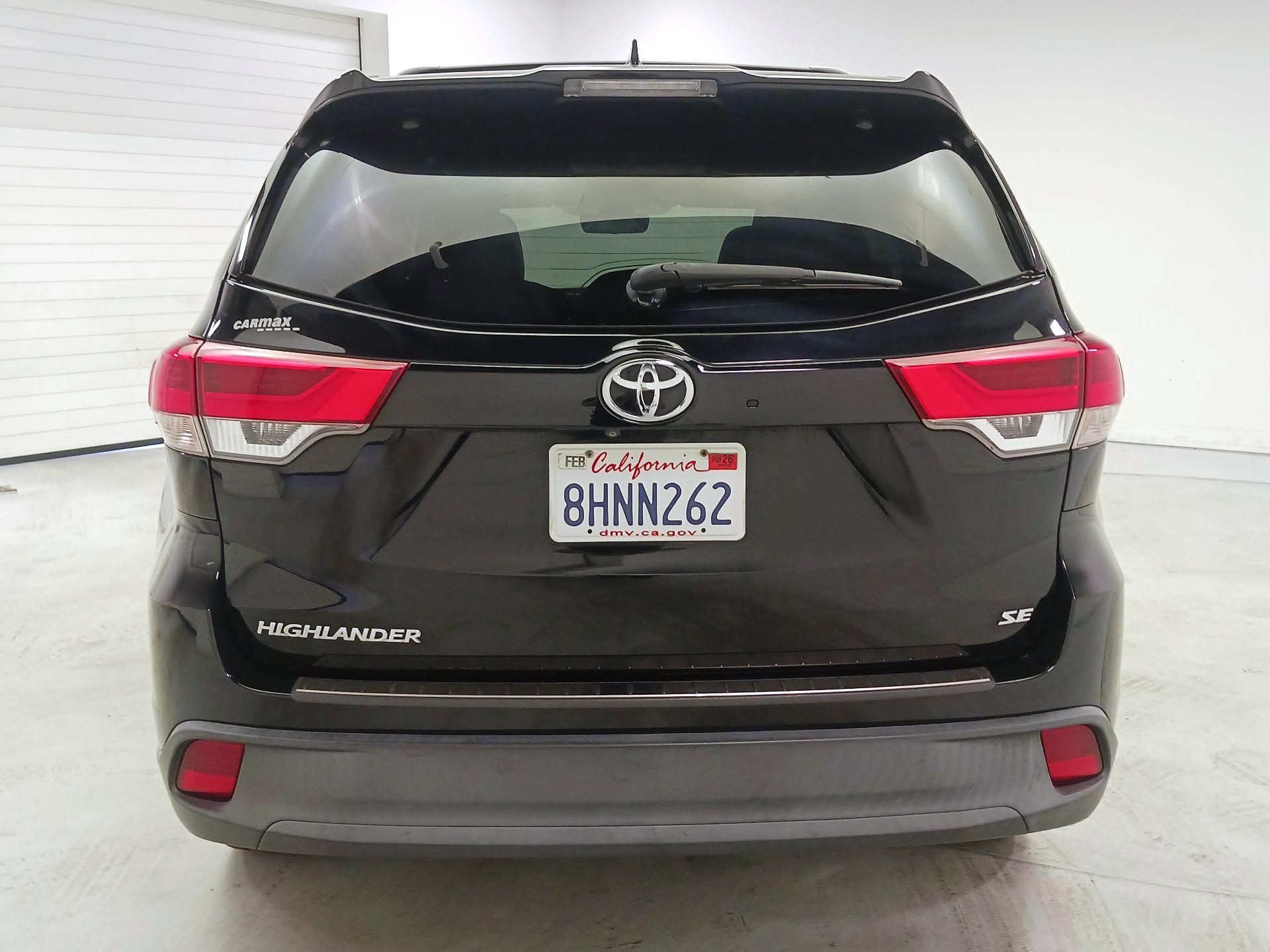 Thumbnail: 2018 Toyota Highlander - 13
