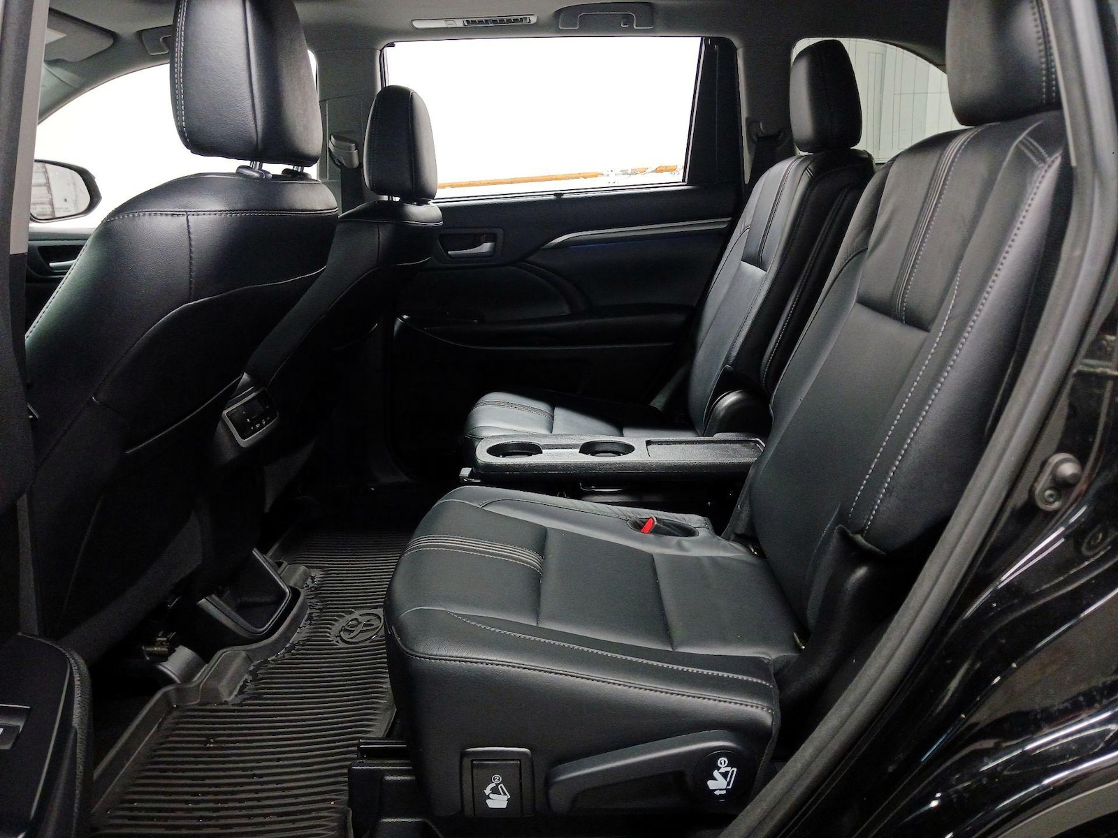 Rear Air Conditioning