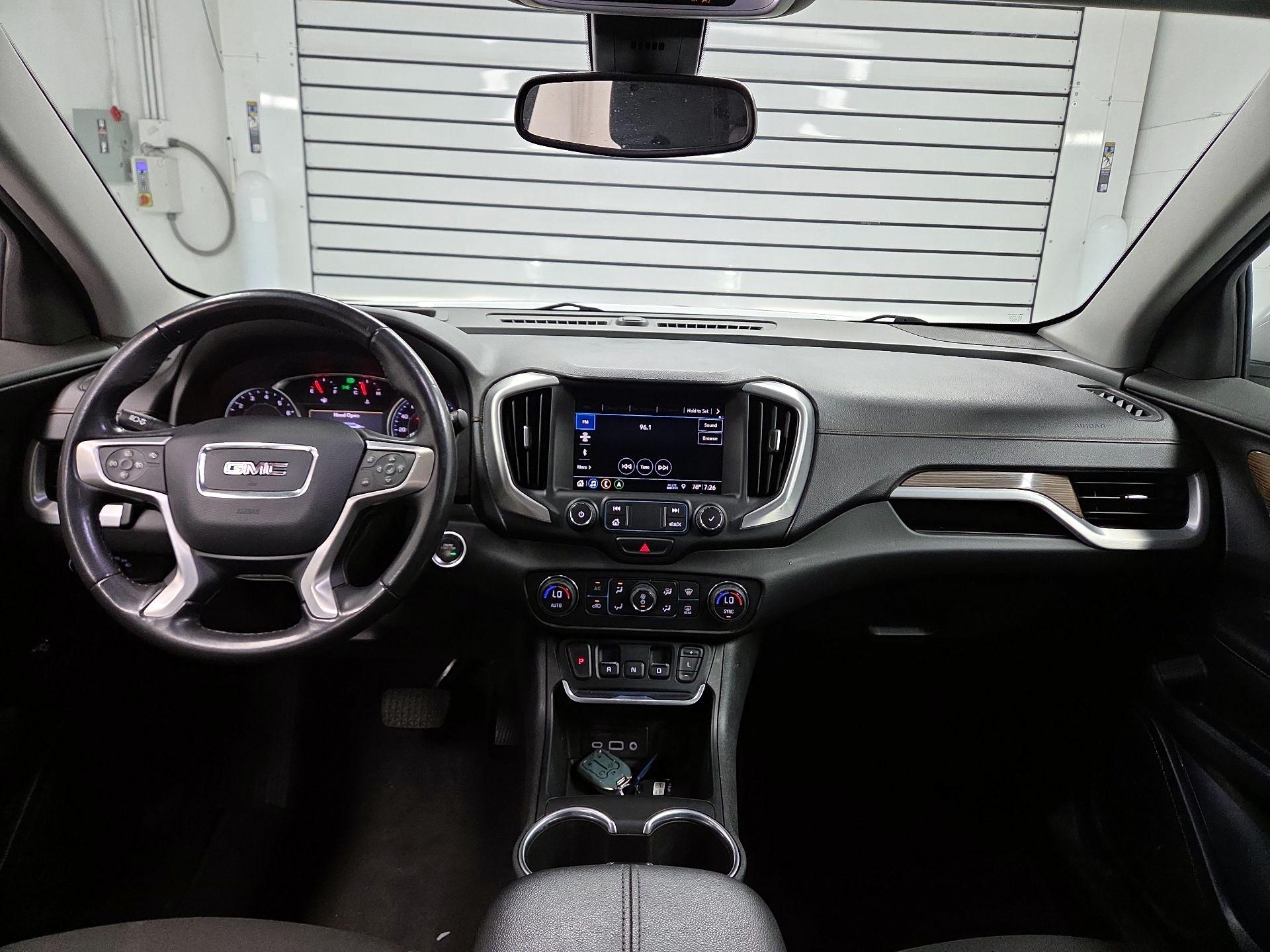 Thumbnail: 2020 GMC Terrain - 9