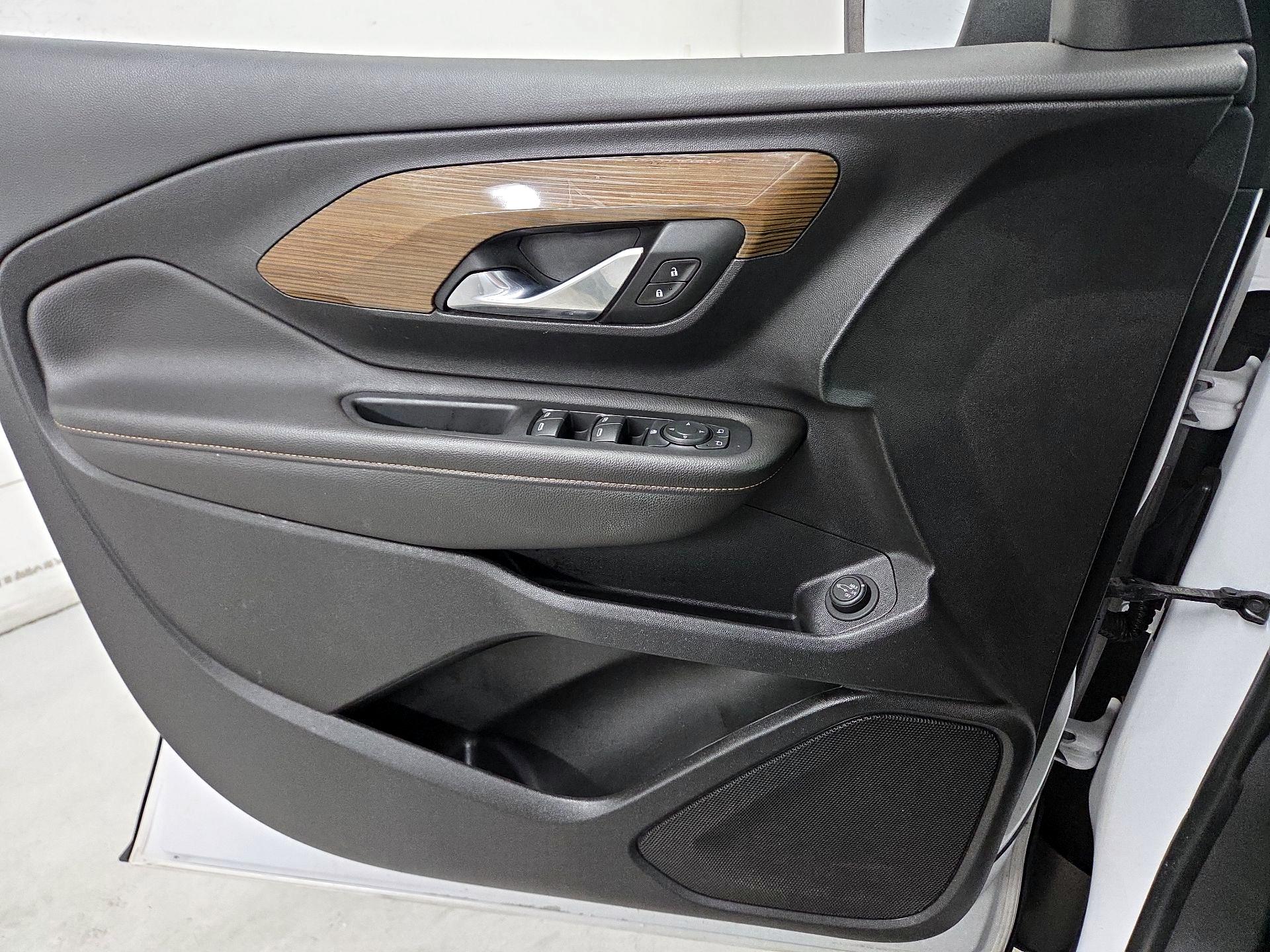 Thumbnail: 2020 GMC Terrain - 12