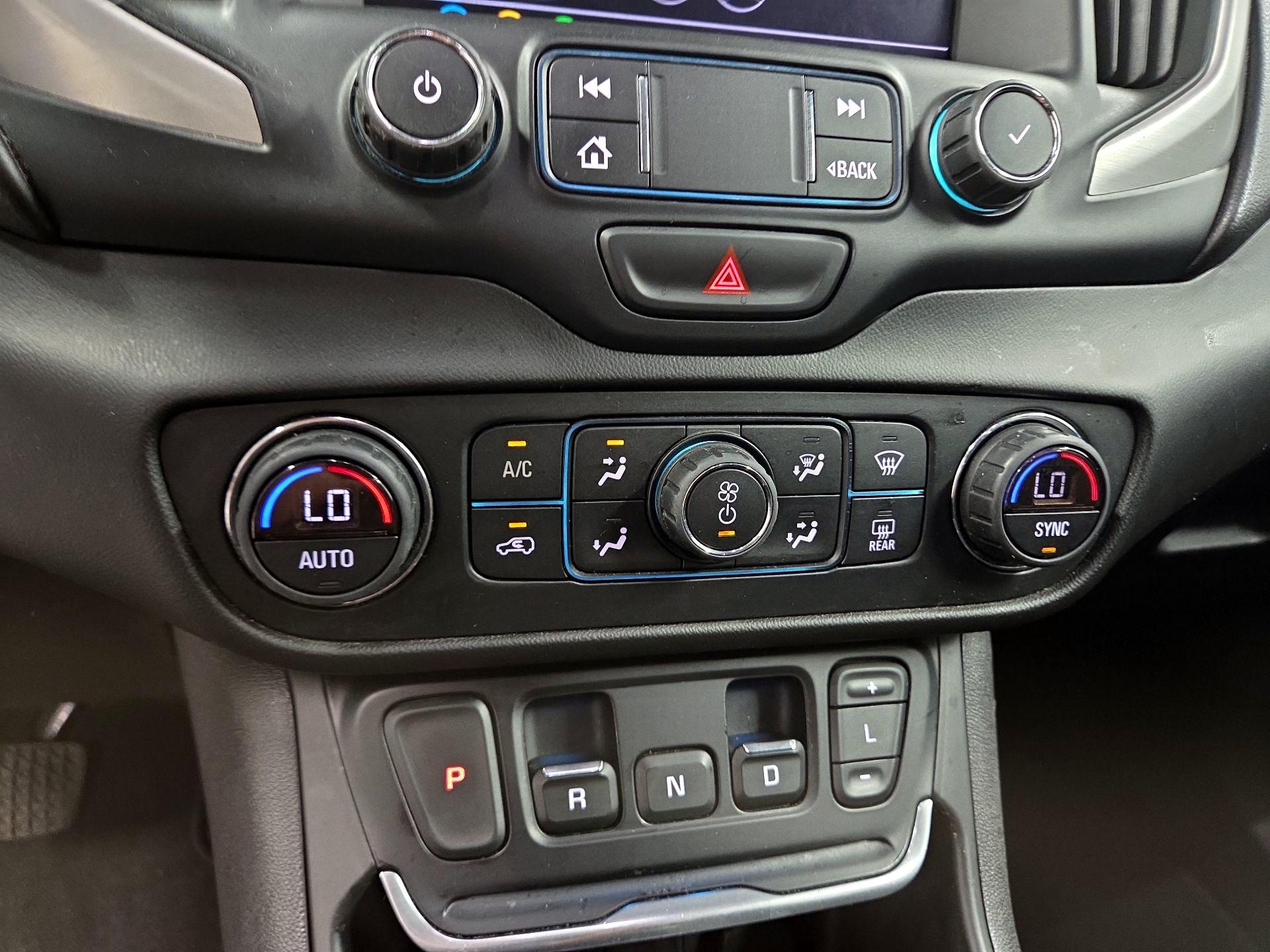 Thumbnail: 2020 GMC Terrain - 16
