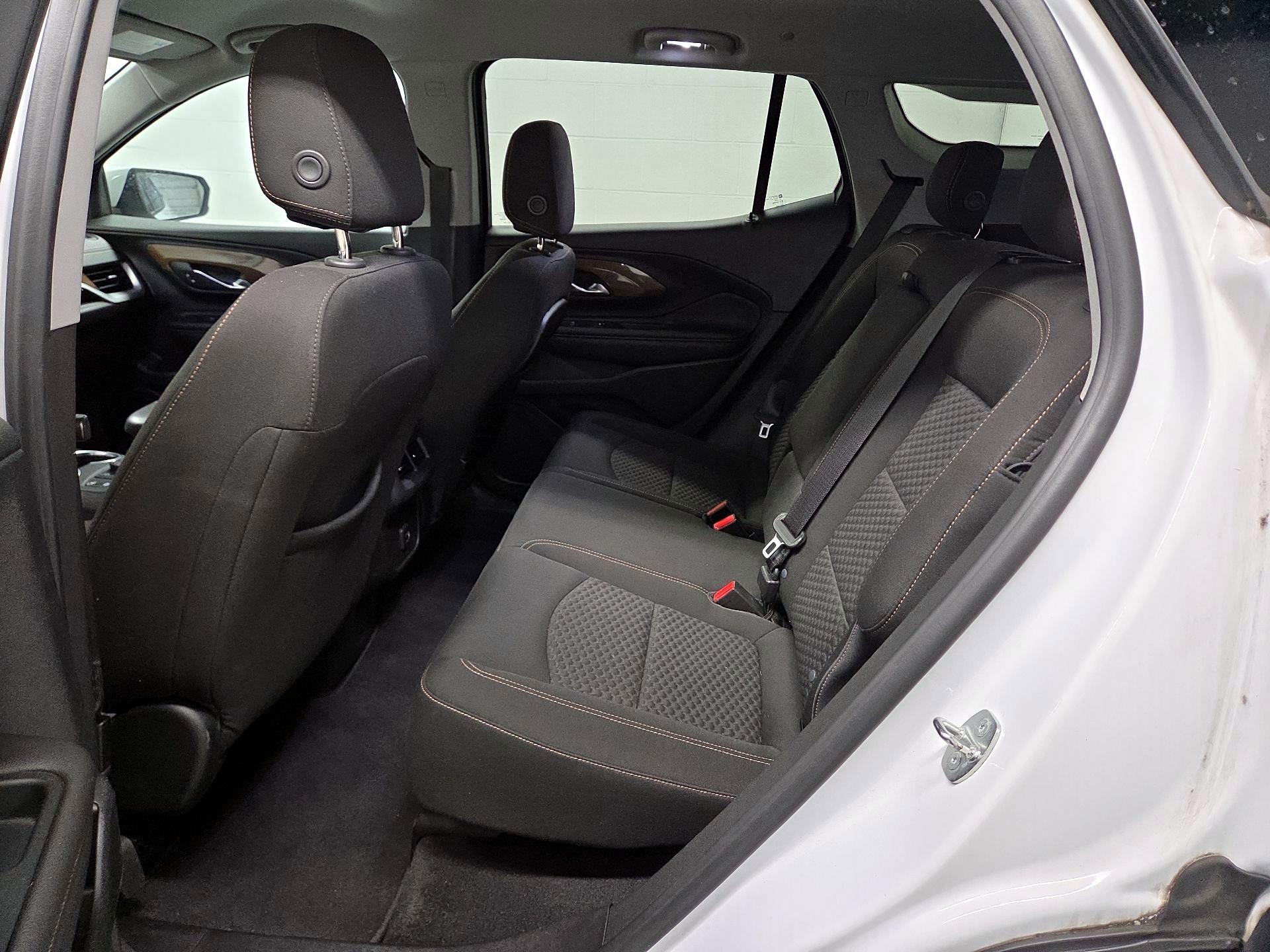 Thumbnail: 2020 GMC Terrain - 18