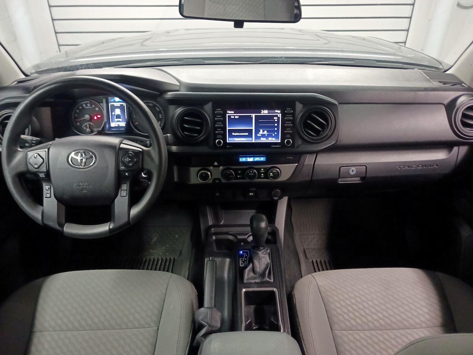 2022 Toyota Tacoma SR - Photo 10