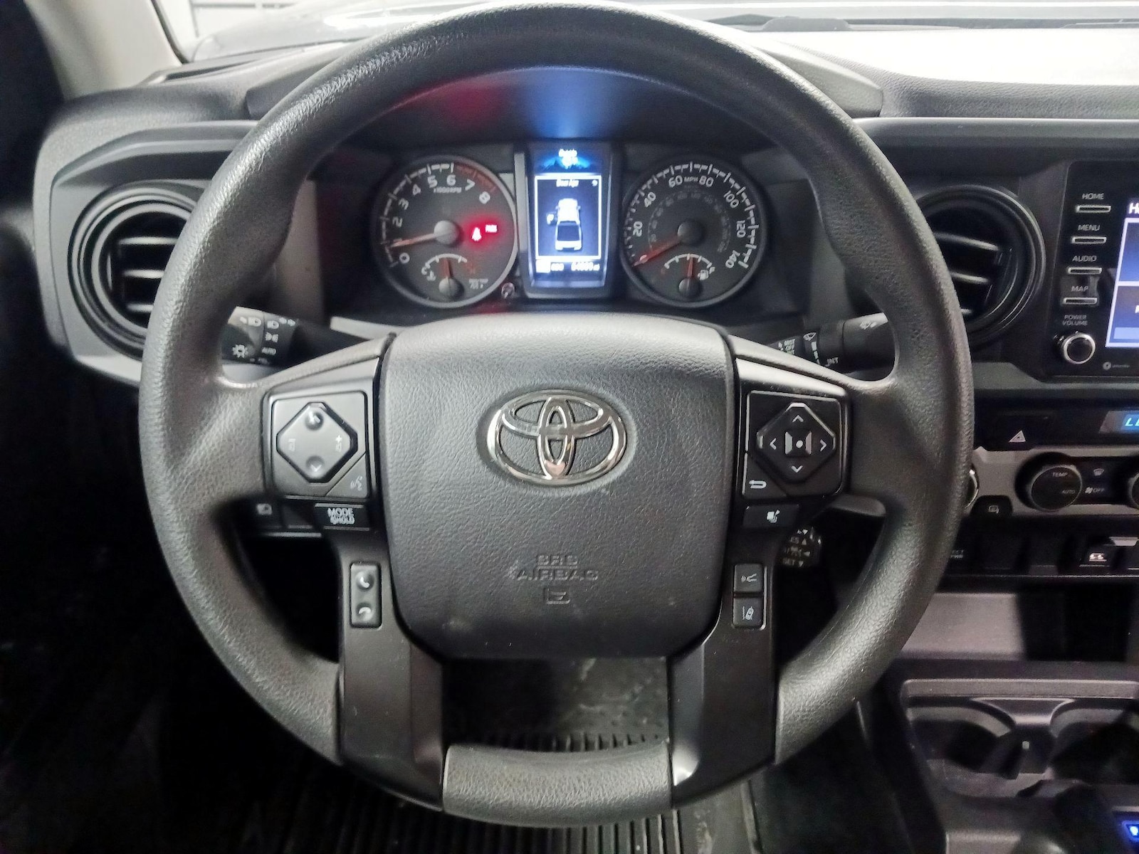 2022 Toyota Tacoma SR - Photo 11
