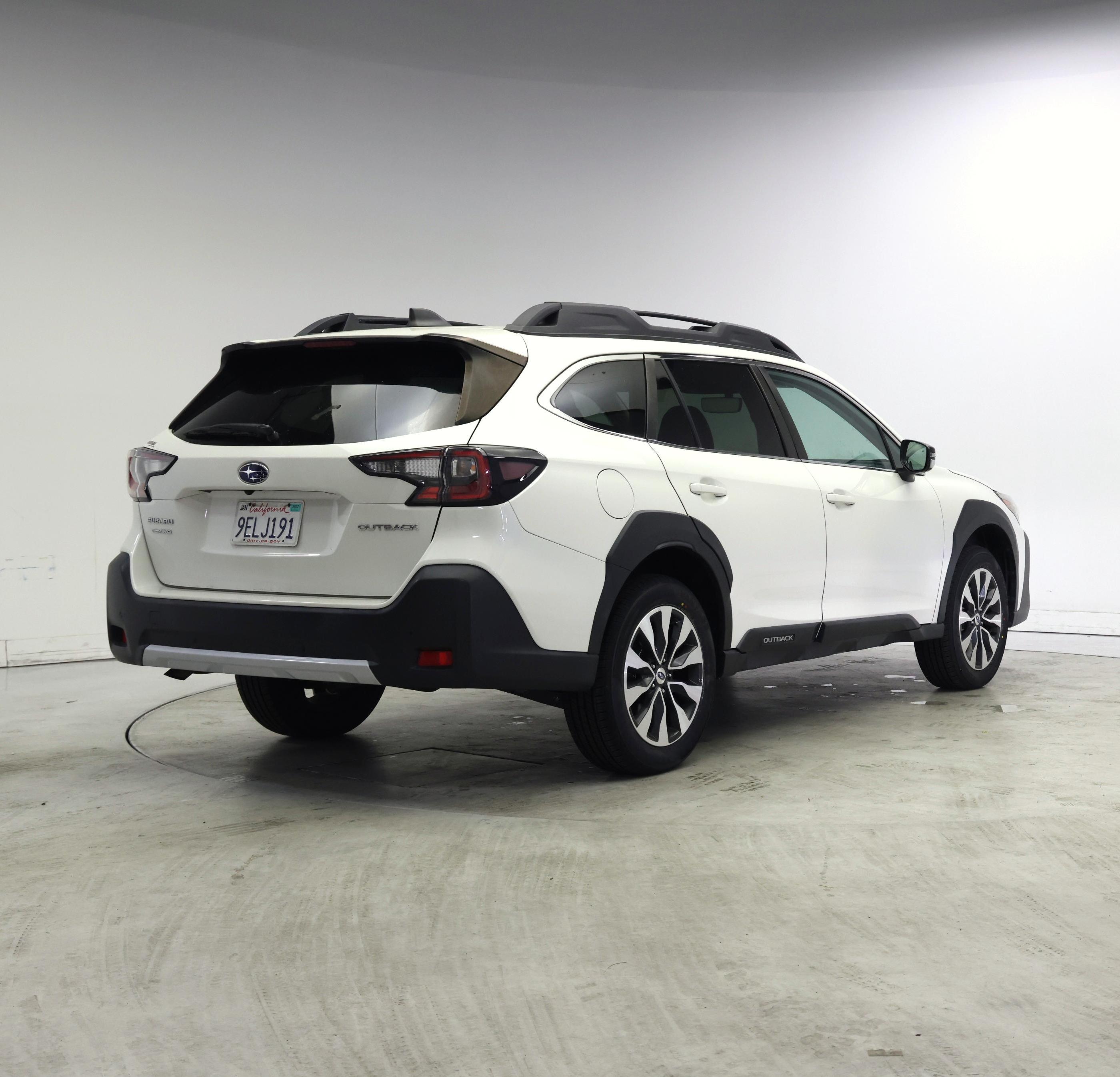 Thumbnail: 2023 Subaru Outback - 8