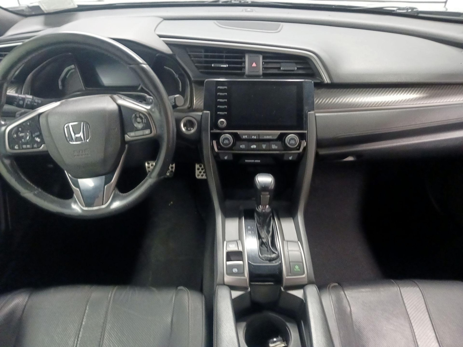 Apple CarPlay® & Android Auto™