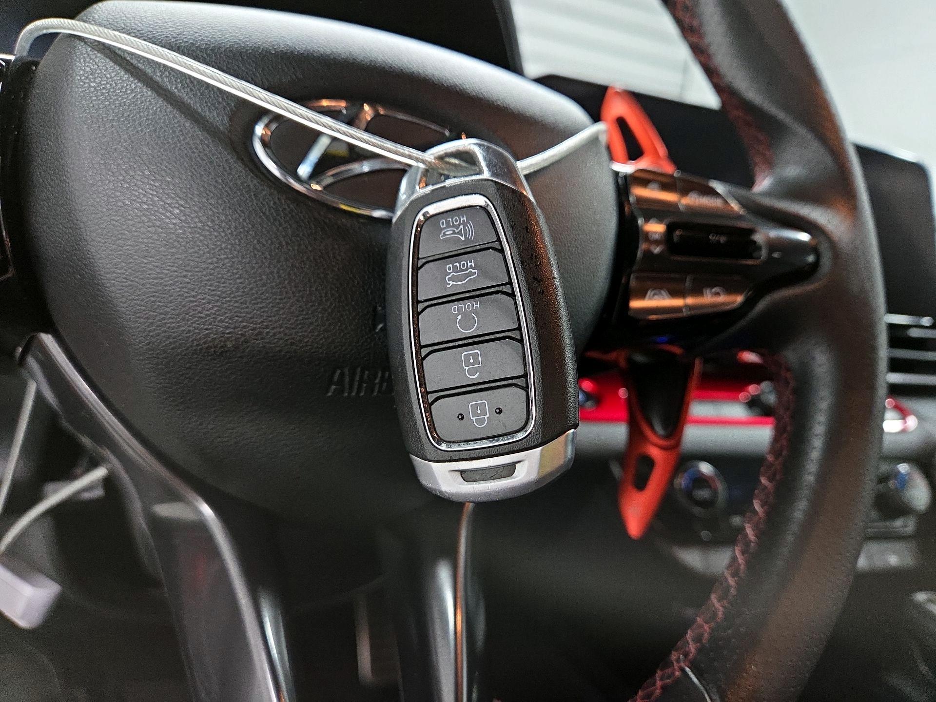 Thumbnail: 2023 Hyundai Elantra - 20
