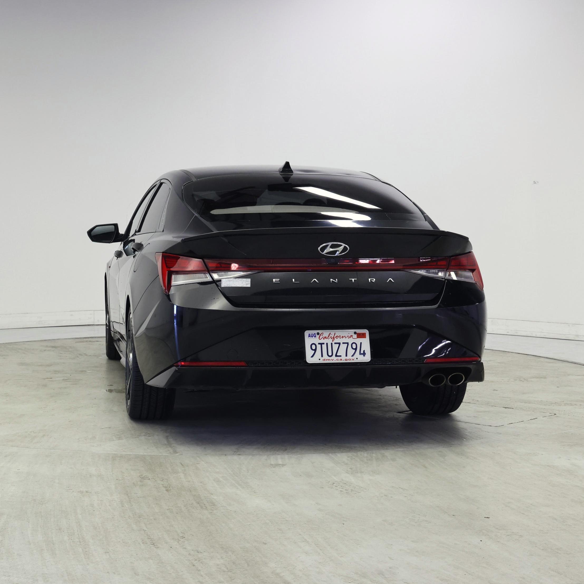 Thumbnail: 2023 Hyundai Elantra - 6