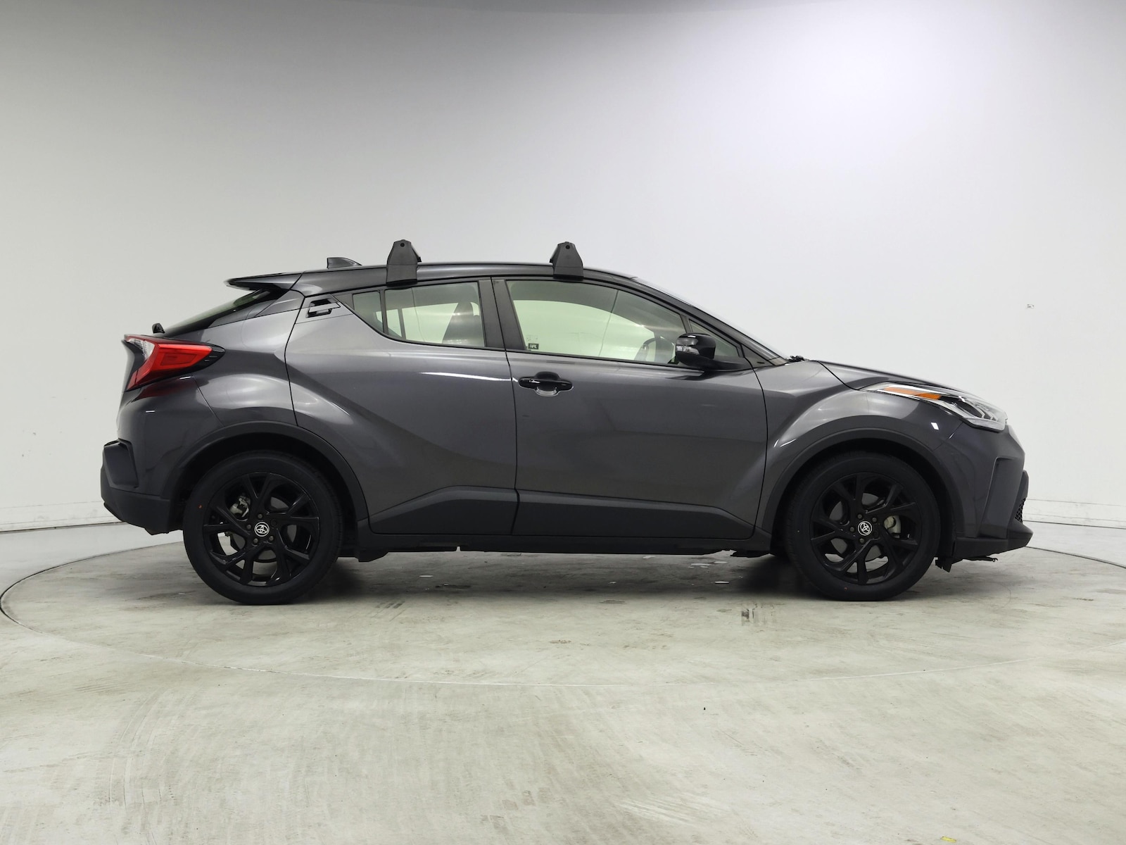 2022 Toyota C-HR Nightshade - Photo 8