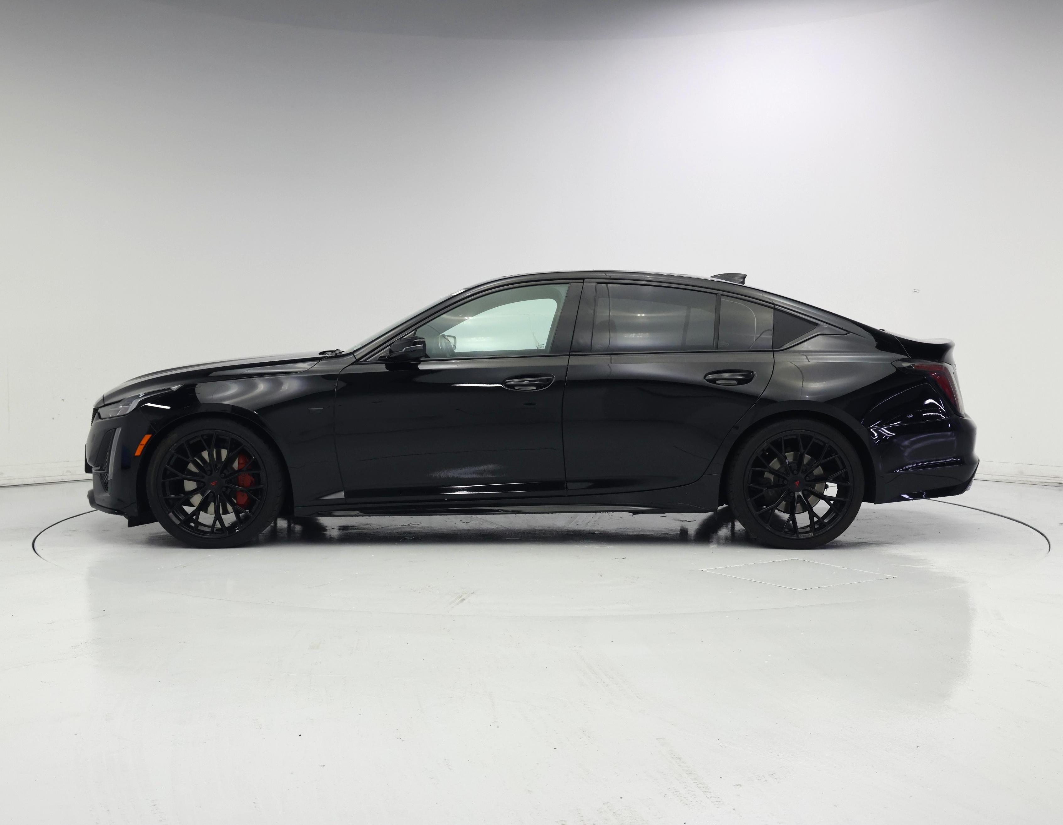 Thumbnail: 2020 Cadillac CT5 - 3