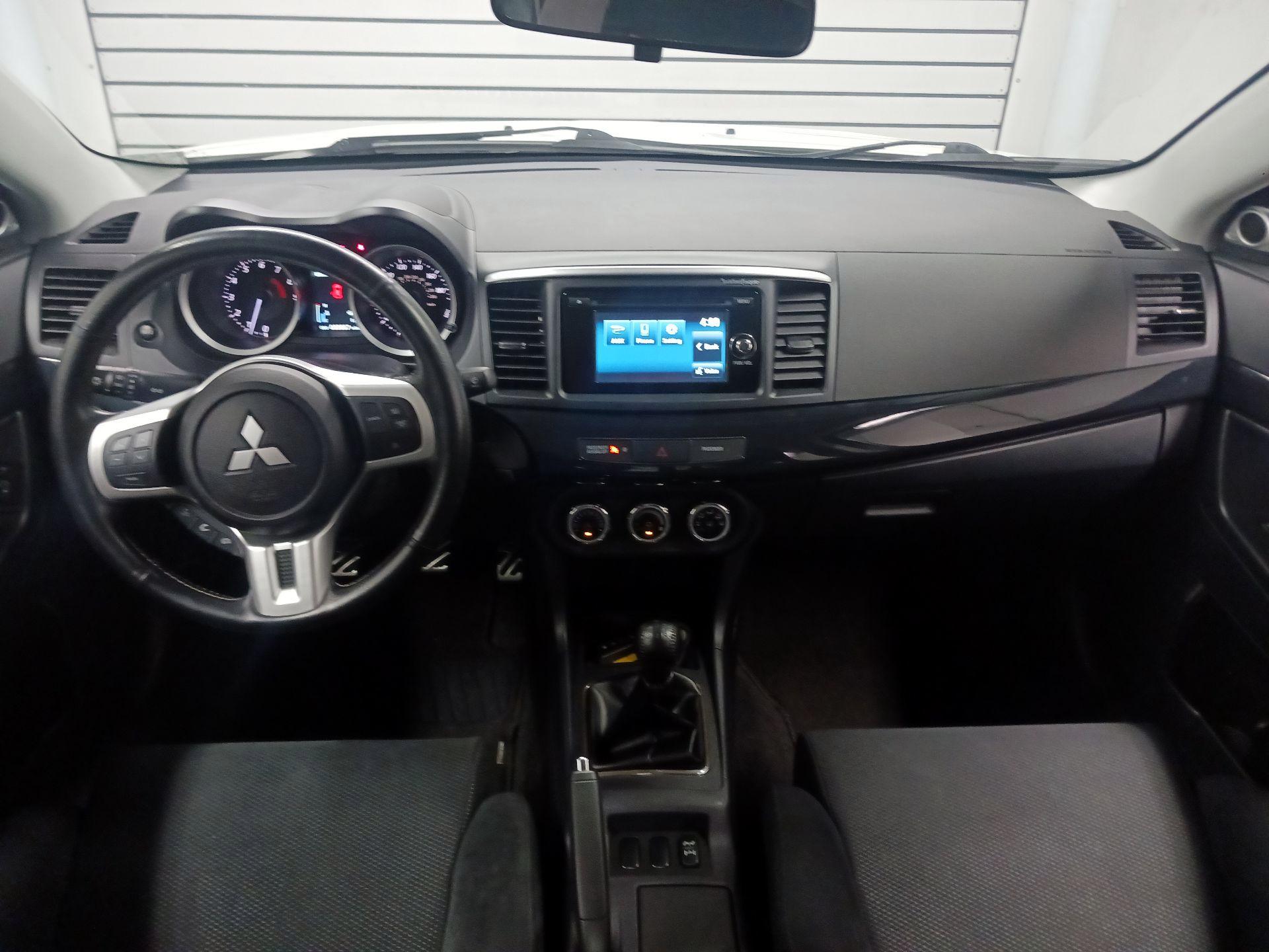 Thumbnail: 2014 Mitsubishi Lancer - 9