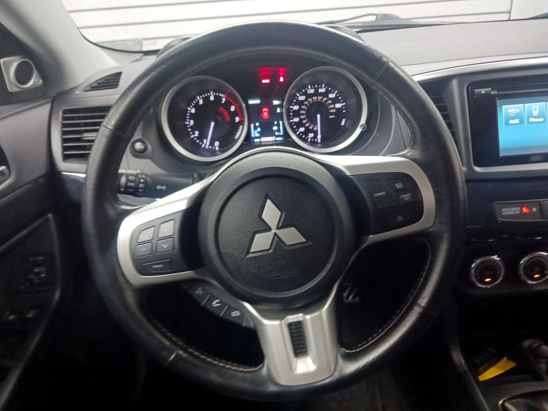 Thumbnail: 2014 Mitsubishi Lancer - 10