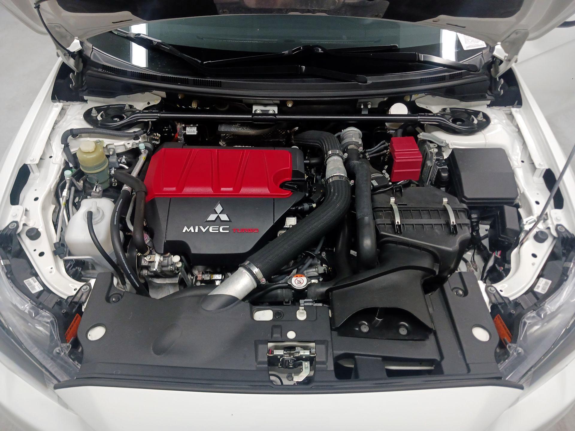 Thumbnail: 2014 Mitsubishi Lancer - 19