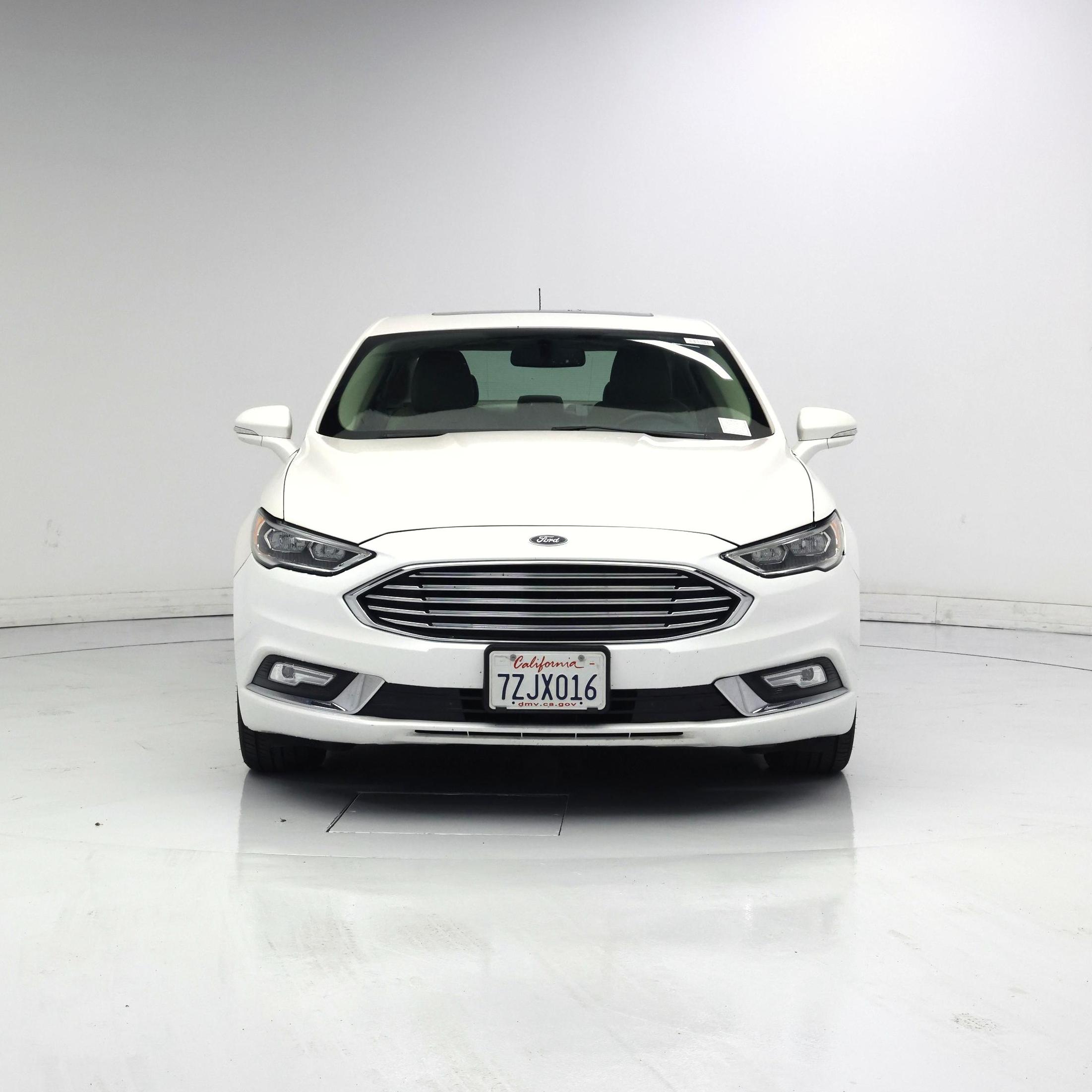 Thumbnail: 2017 Ford Fusion - 5