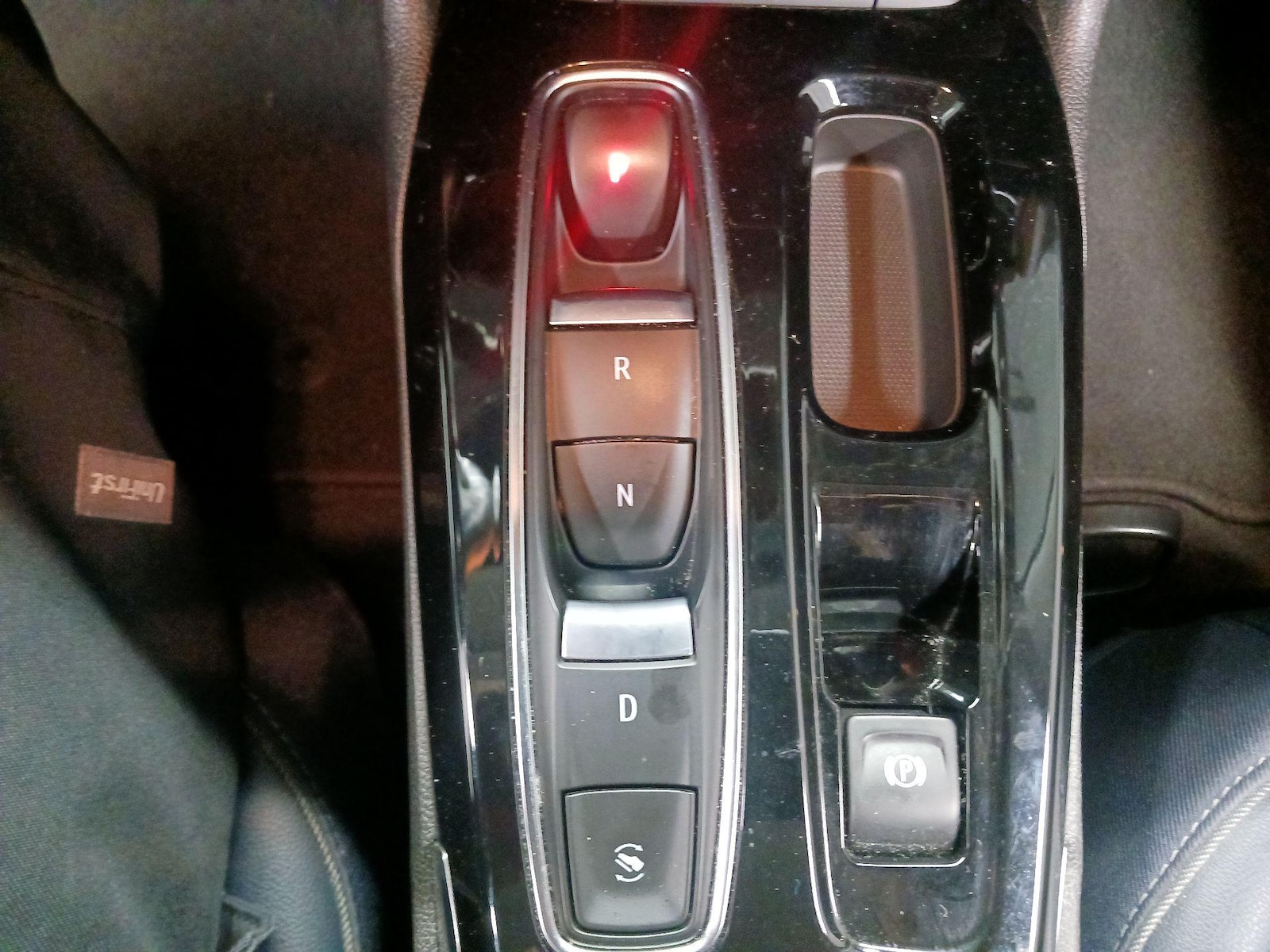 2023 Chevrolet Bolt EUV Premier - Photo 14