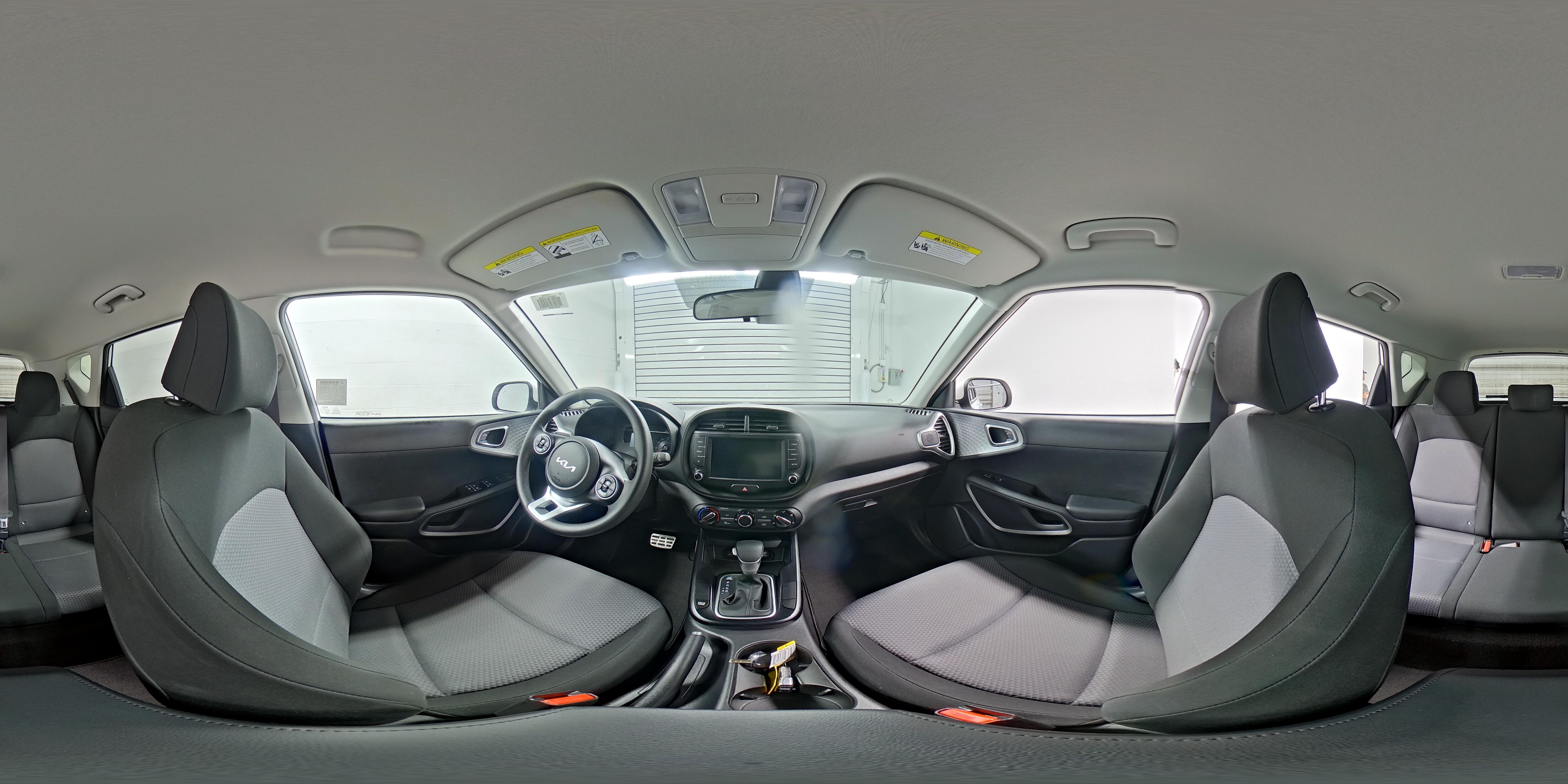 2022 Kia Soul LX - Photo 22