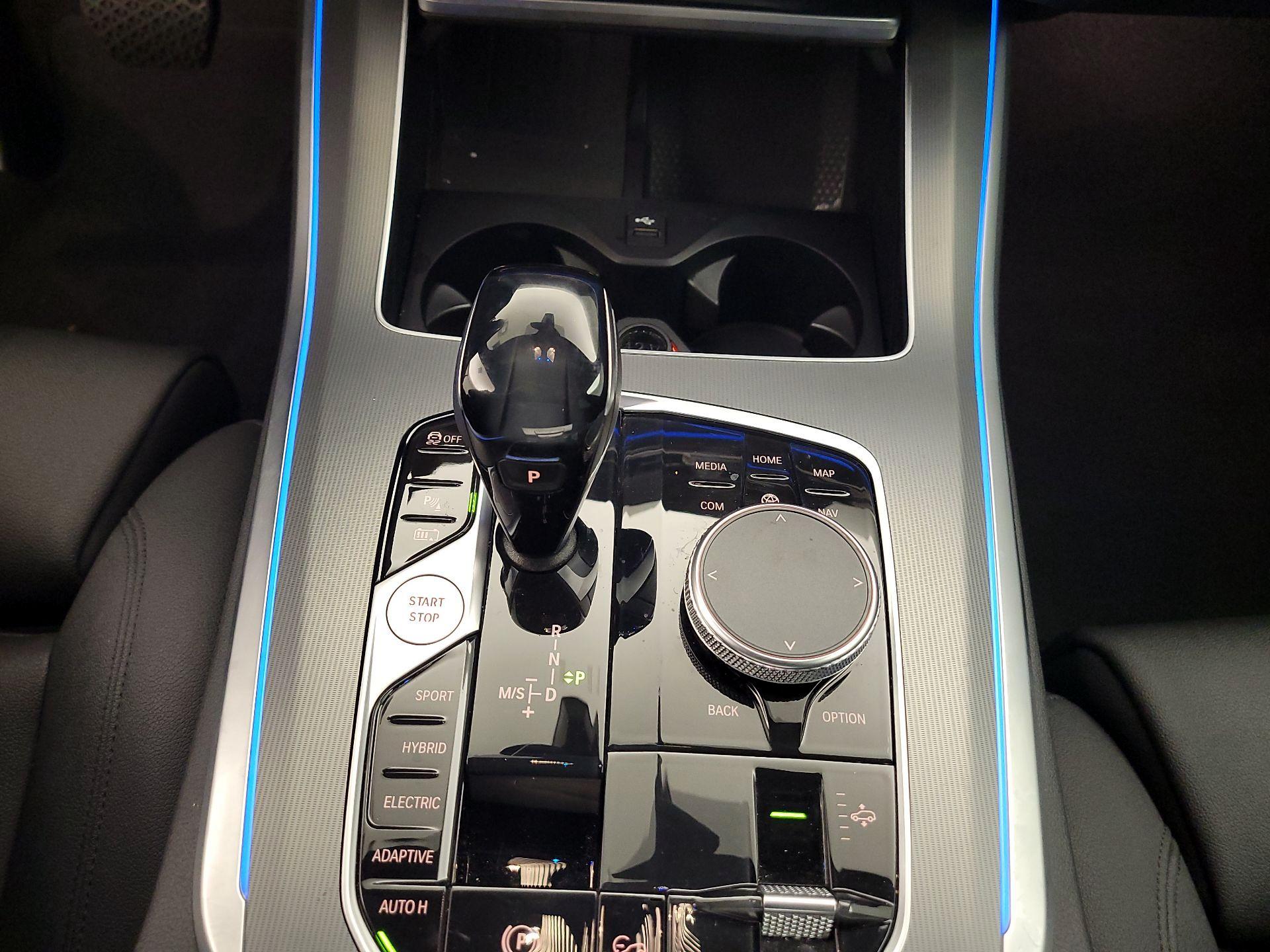 Thumbnail: 2021 BMW X5 - 16