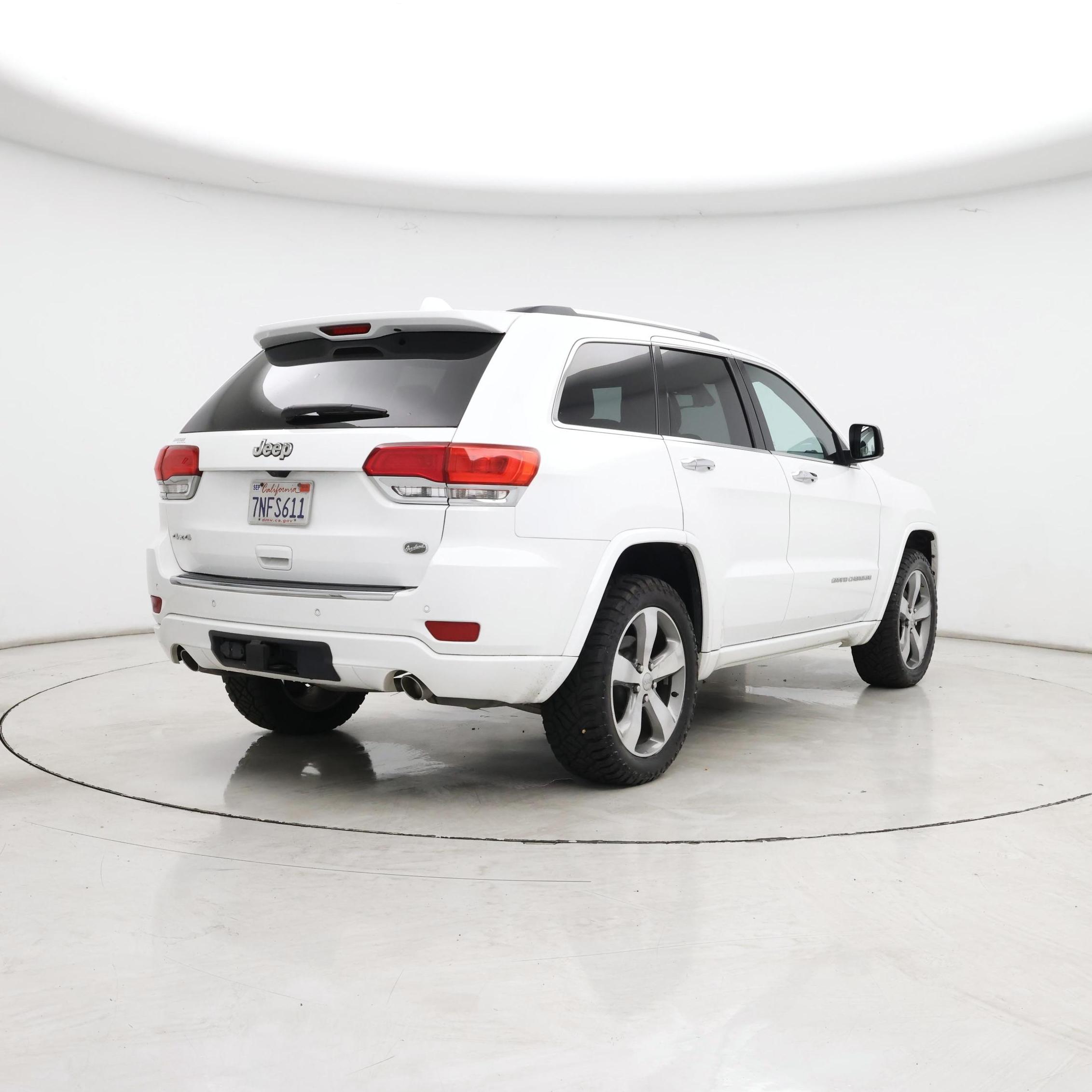 Thumbnail: 2015 Jeep Grand Cherokee - 8