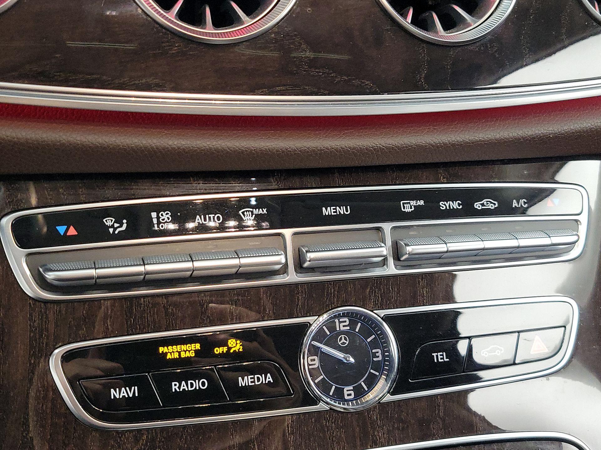 Thumbnail: 2019 Mercedes-Benz CLS - 17